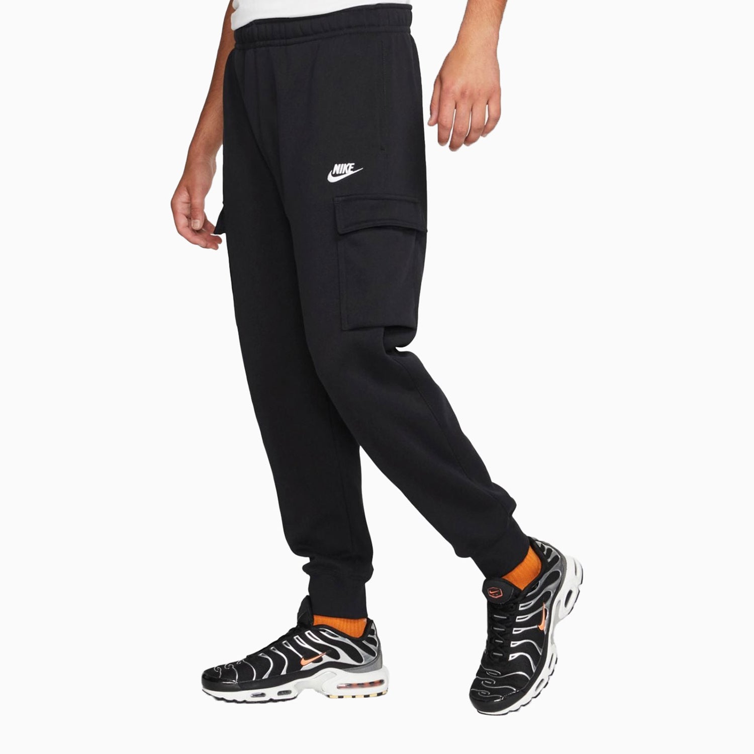 nike-mens-sportswear-club-fleece-oufit-ar5004-010-cd3129-010