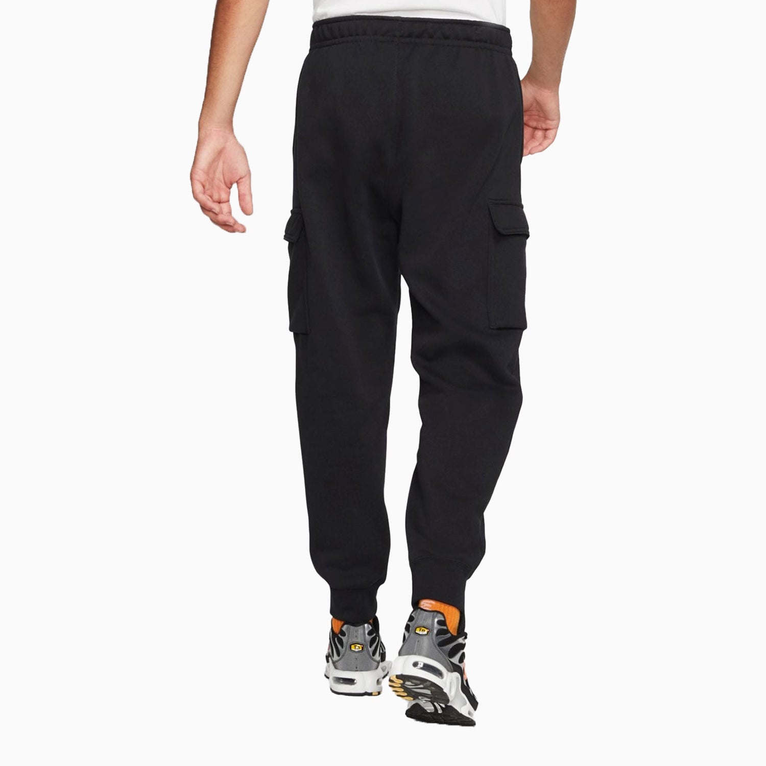 nike-mens-sportswear-club-fleece-oufit-ar5004-010-cd3129-010