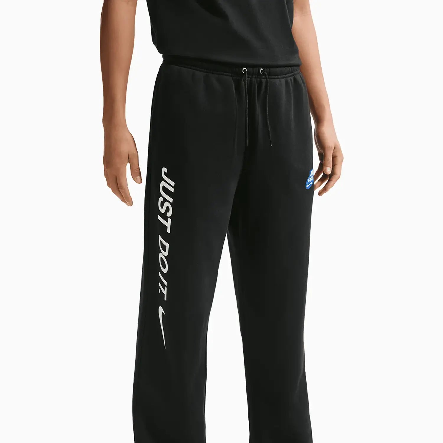 Men's Sportswear Club Outfit