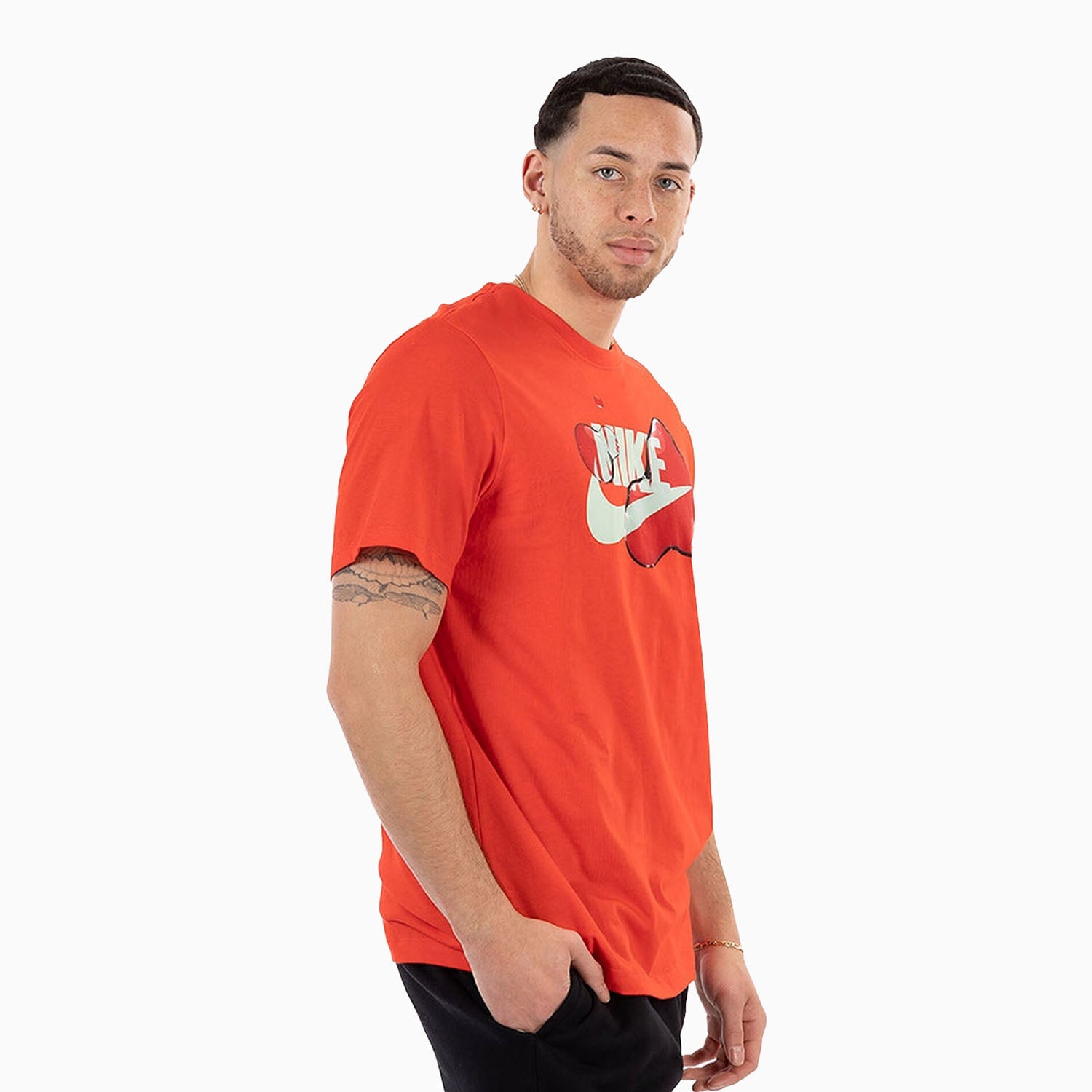 nike-mens-sportswear-short-sleeve-t-shirt-dj1574-673
