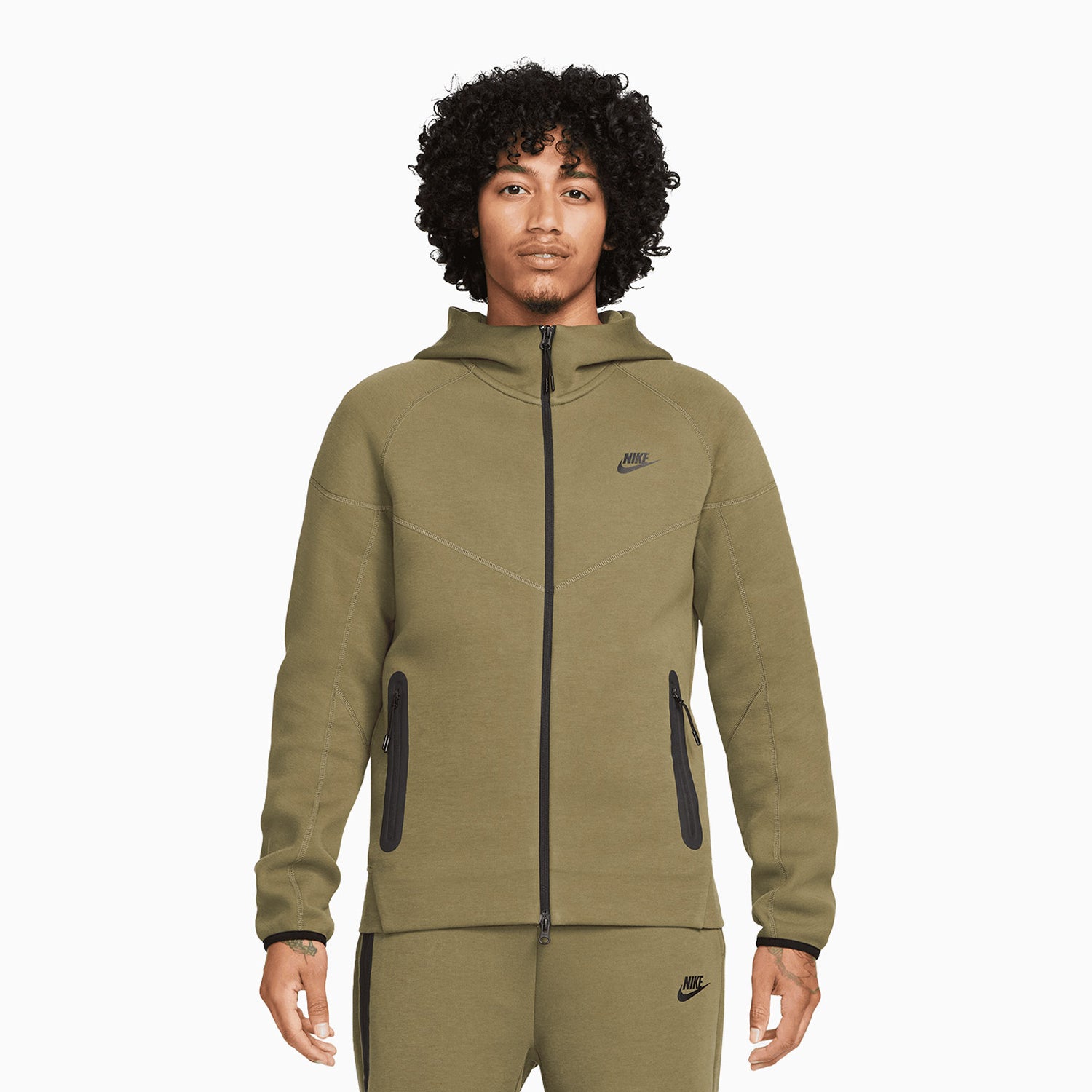 products/nike-mens-sportswear-tech-fleece-tracksuit-fb7921-222-fb8002-222