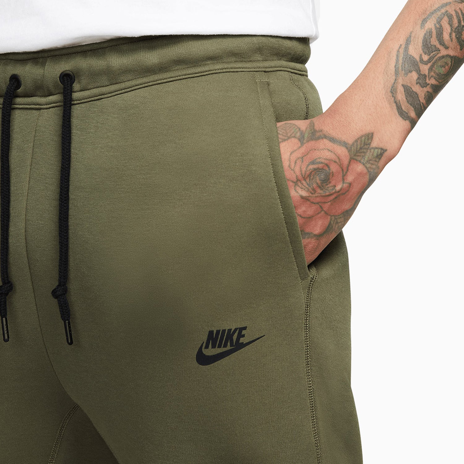 products/nike-mens-sportswear-tech-fleece-tracksuit-fb7921-222-fb8002-222
