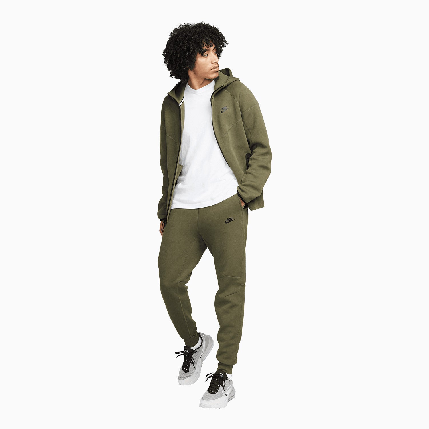 products/nike-mens-sportswear-tech-fleece-tracksuit-fb7921-222-fb8002-222