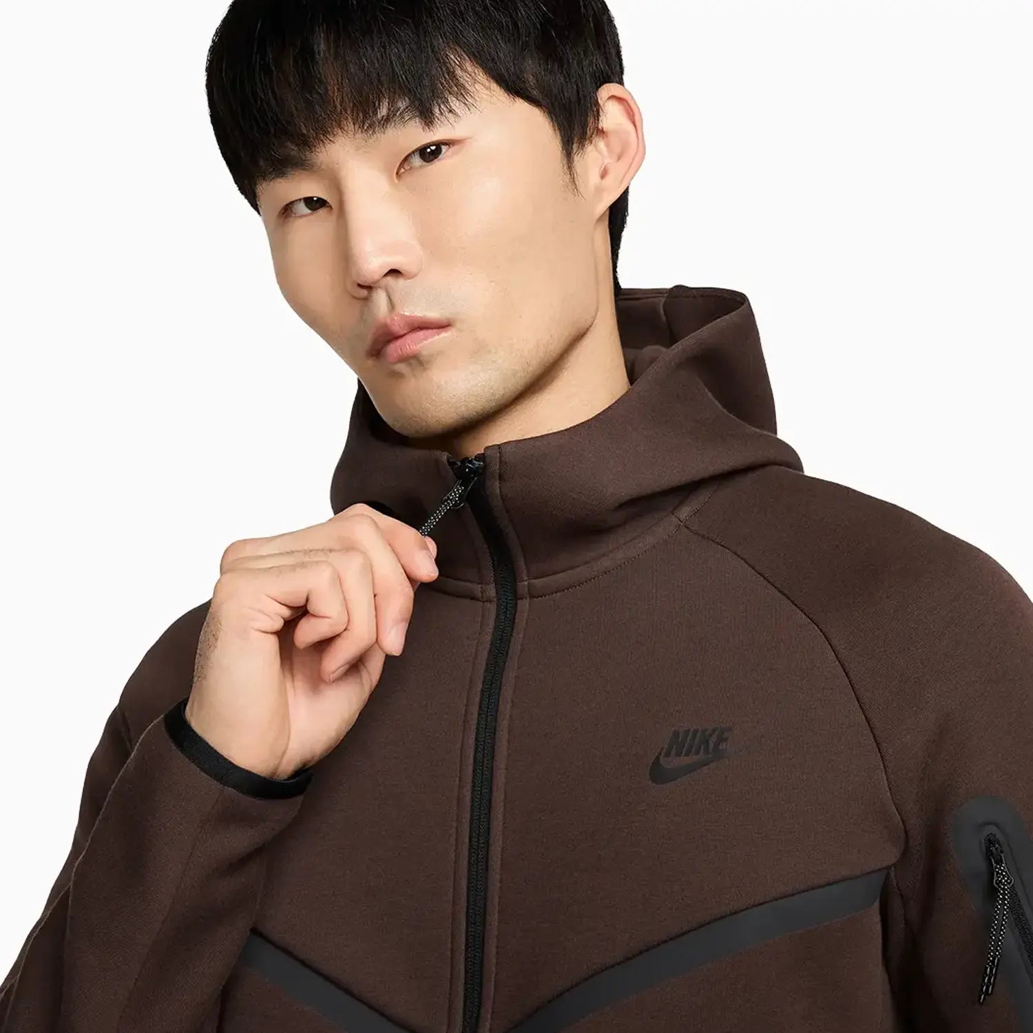 Nike windrunner tracksuit sales