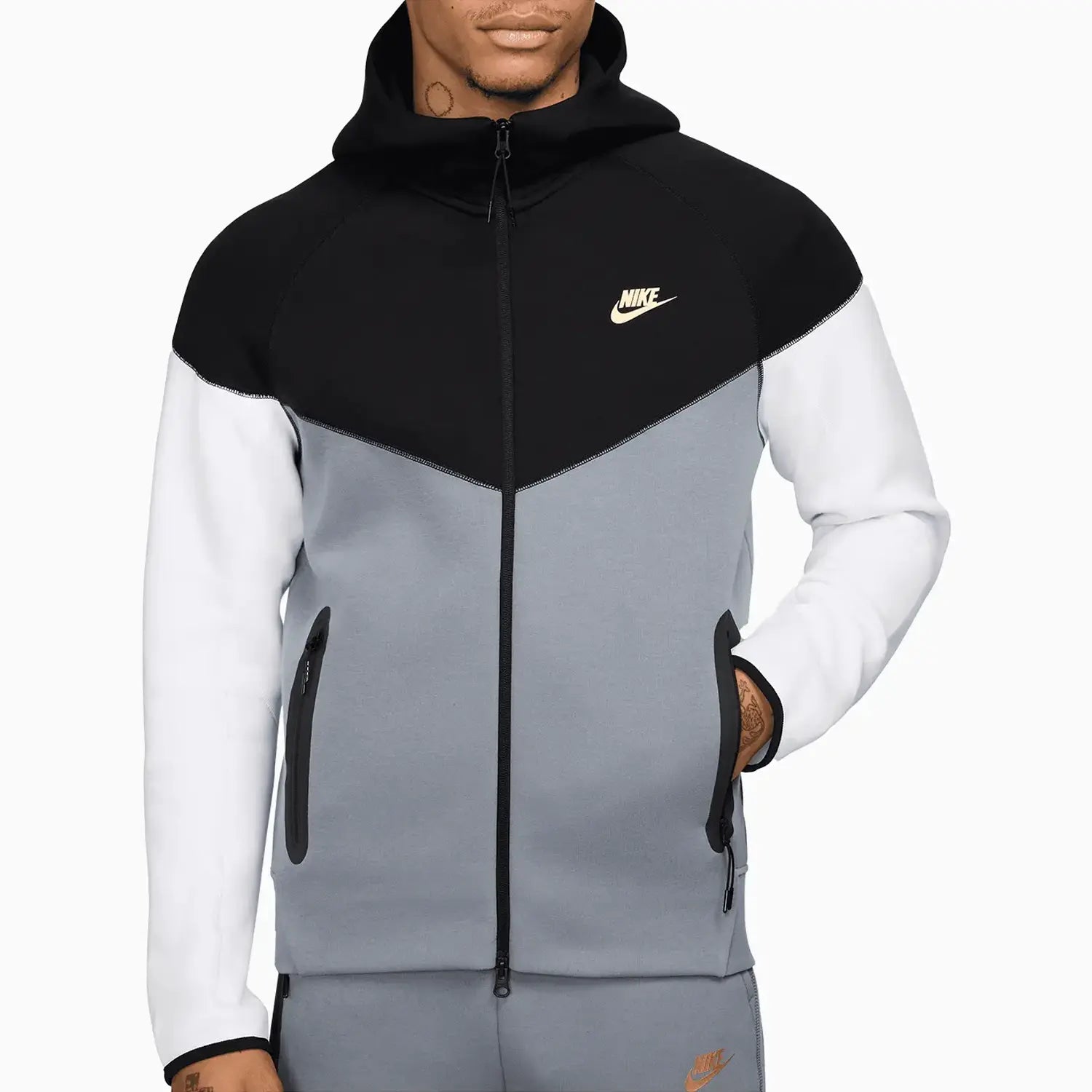 nike-mens-sportswear-tech-fleece-windrunner-tracksuit-fz4709-011-fz4710-065