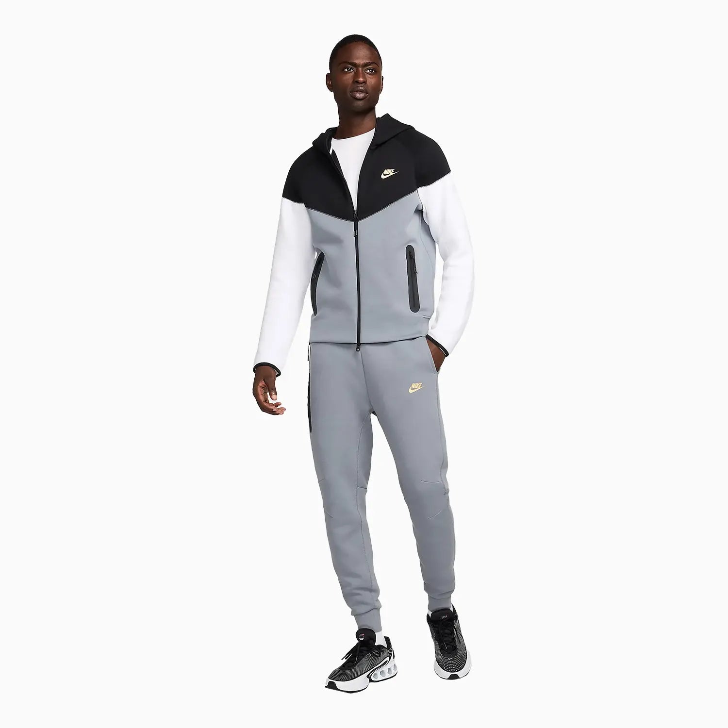 nike-mens-sportswear-tech-fleece-windrunner-tracksuit-fz4709-011-fz4710-065