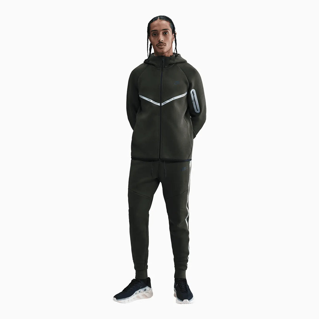 Nike Men's Sportswear Tech Fleece Windrunner Tracksuit