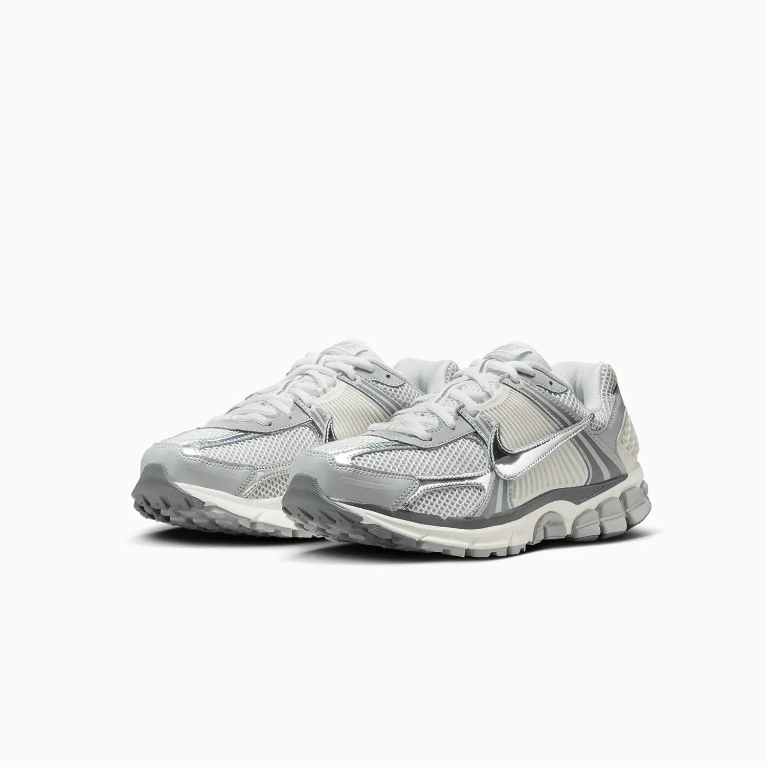 Men's Zoom Vomero 5 "Metallic Silver" Nike - Tops and Bottoms USA