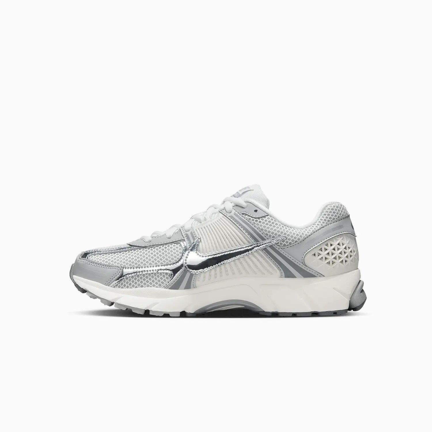 Men's Zoom Vomero 5 "Metallic Silver" Nike - Tops and Bottoms USA