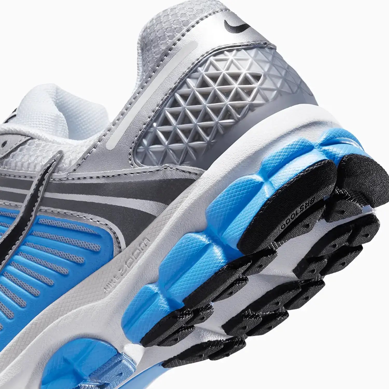 Men's Zoom Vomero 5 "Pure Platinum" Nike - Tops and Bottoms USA