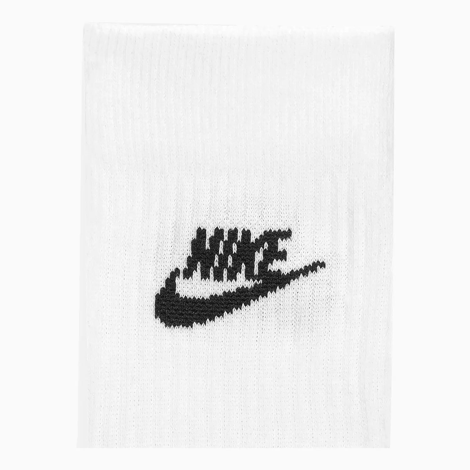 Nike Sportswear Everyday Essential Crew Socks (3 Pairs)