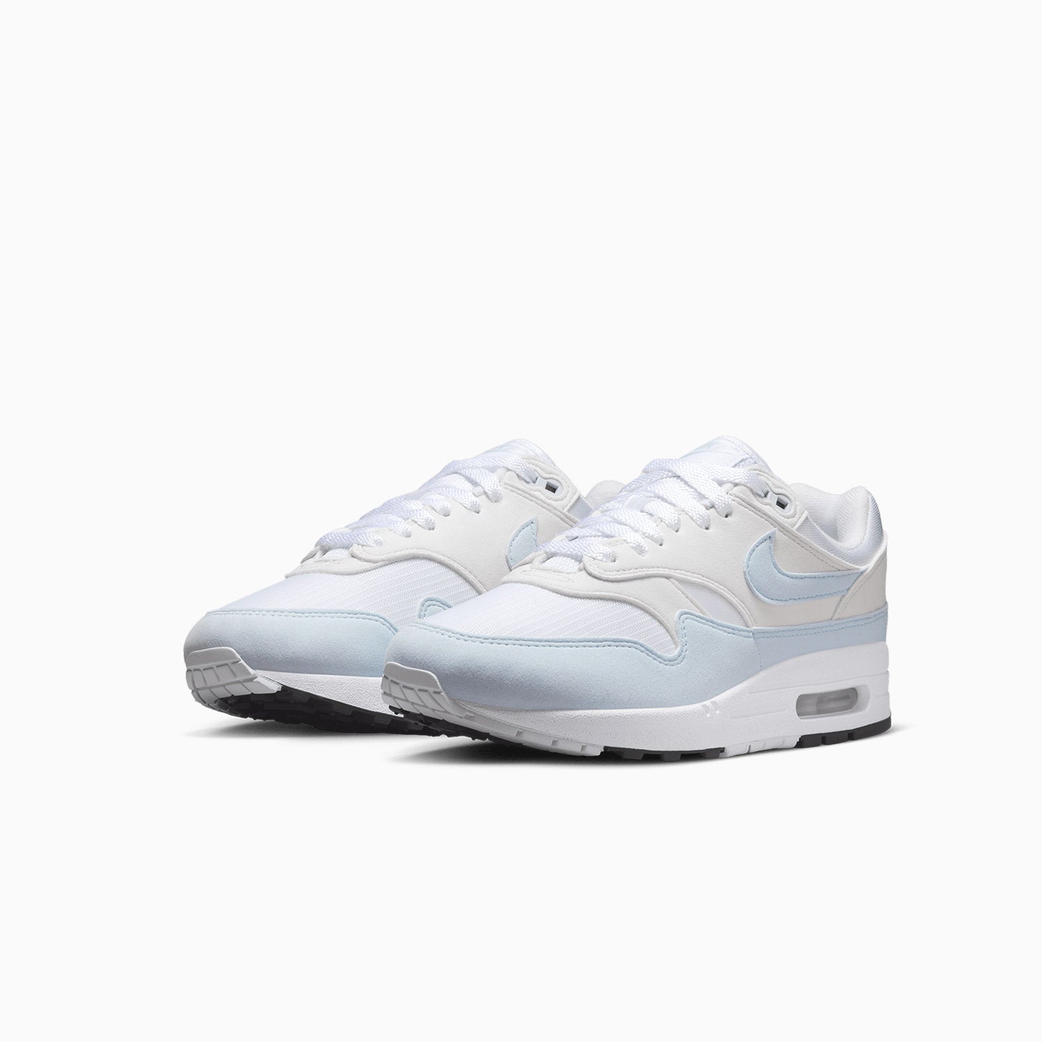 nike-womens-air-max-1-football-grey-shoes-dz2628-105