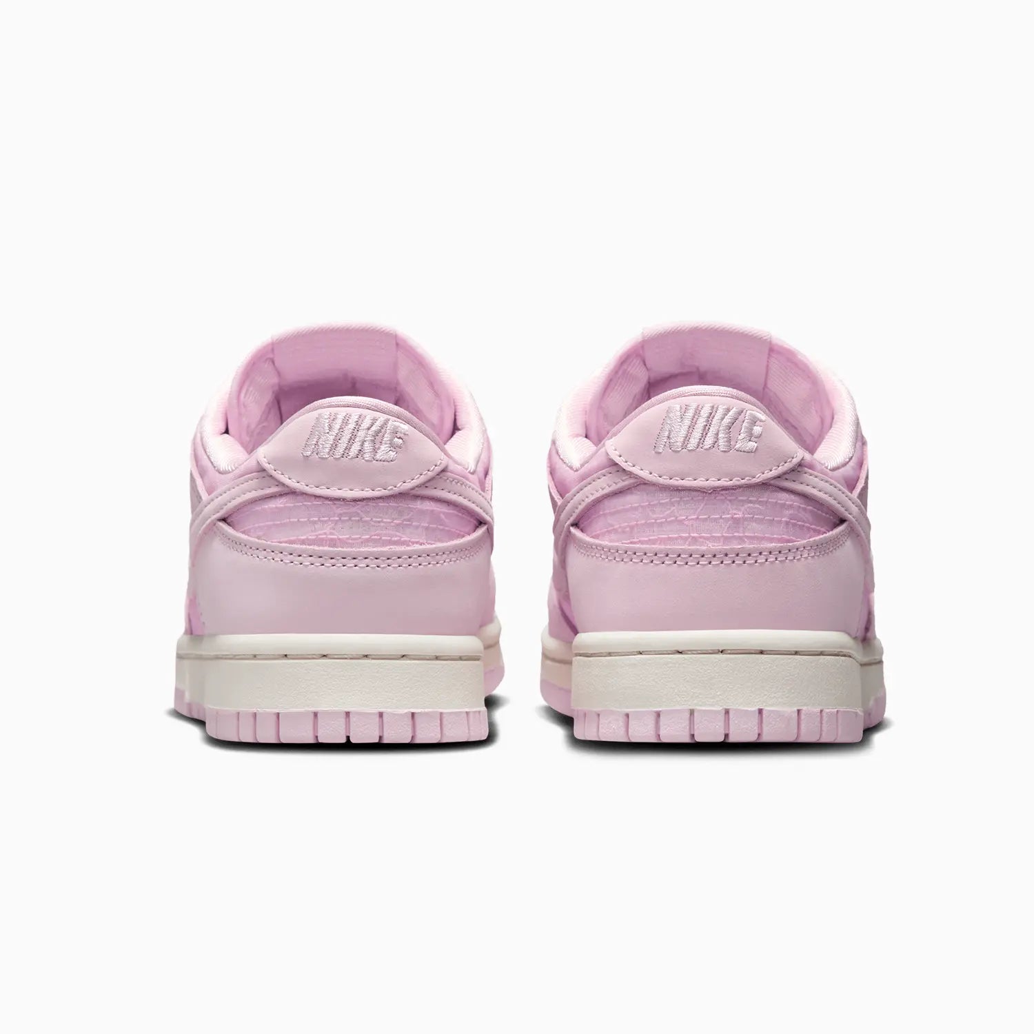 Women's Dunk Low "Regal Pink" Nike - Tops and Bottoms USA