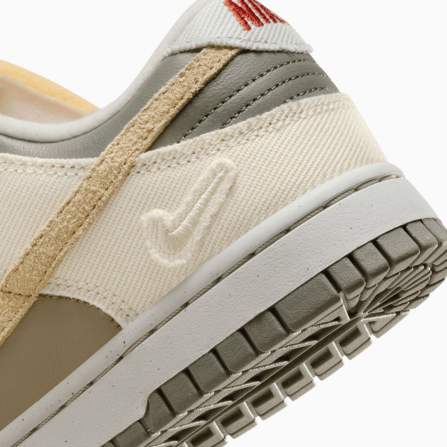 nike-womens-dunk-low-sesame-alabaster-shoes-fz4341-100