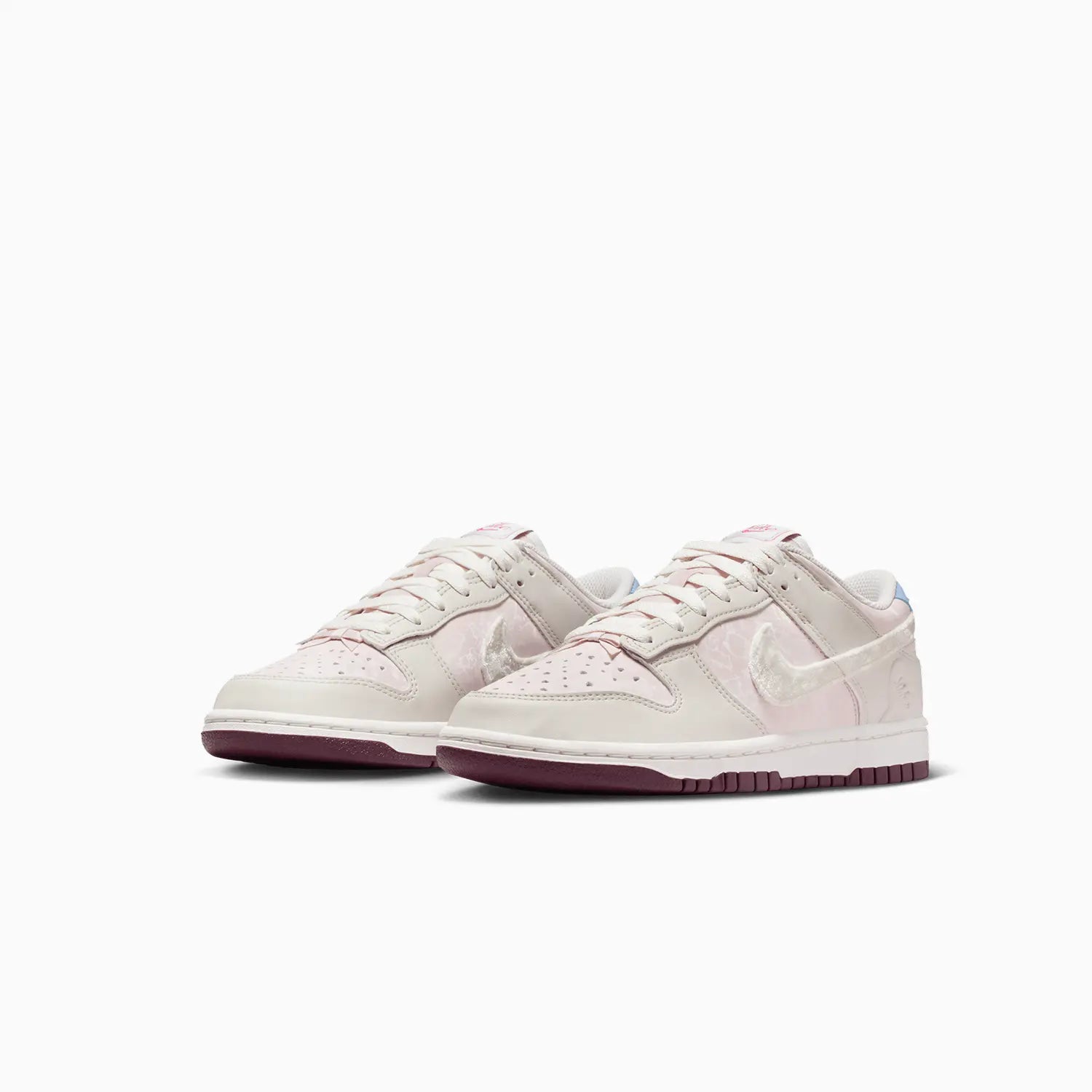 Nike Women's Dunk Low 