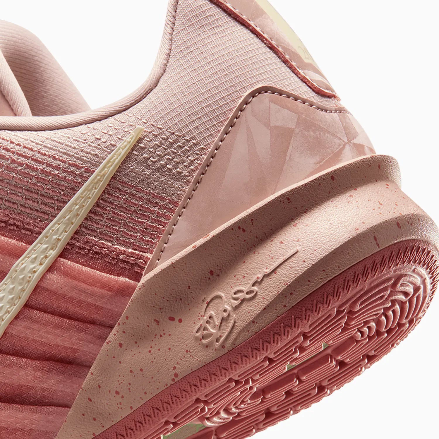 Nike Women's Sabrina 3 