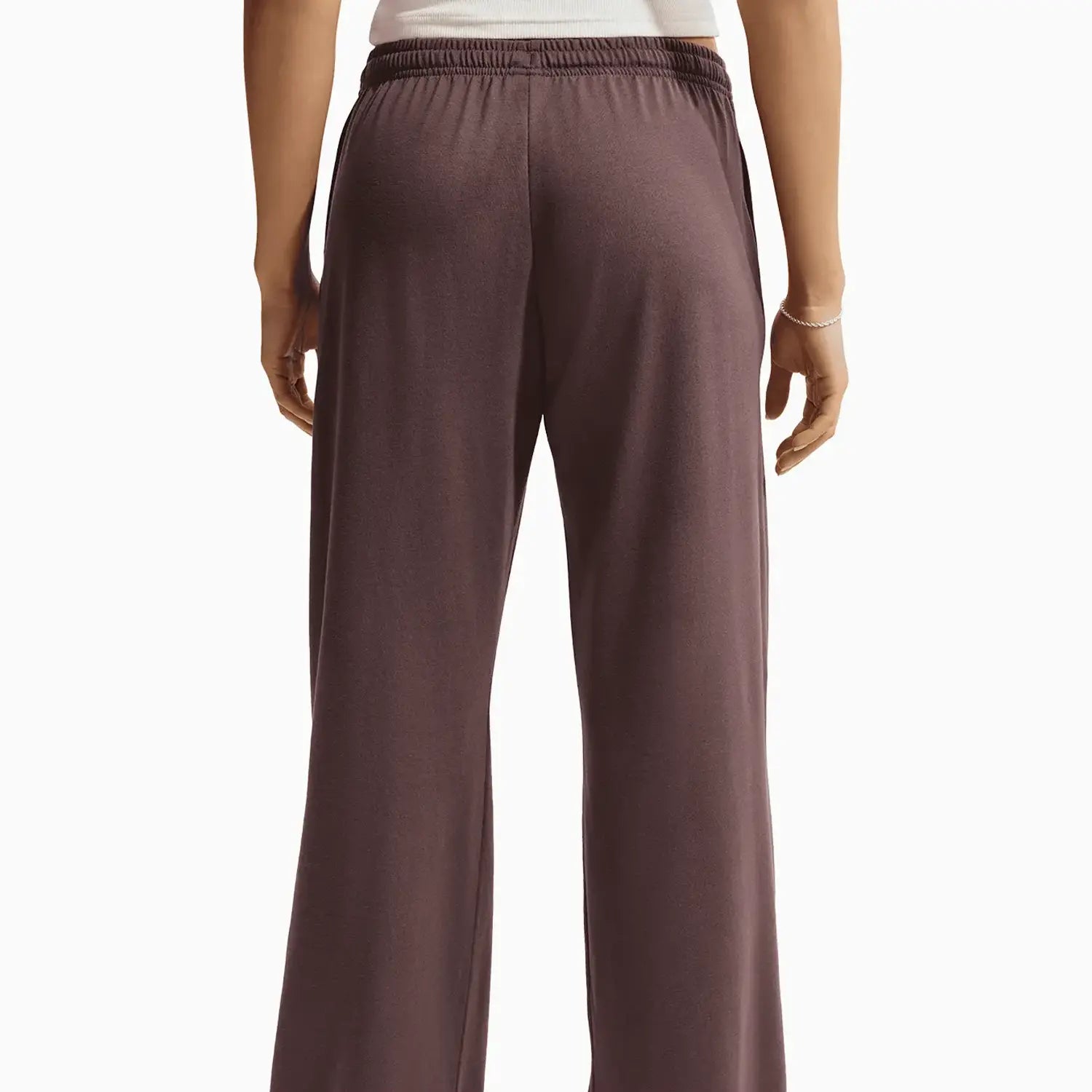 Women's Sportswear Chill Knit Outfit