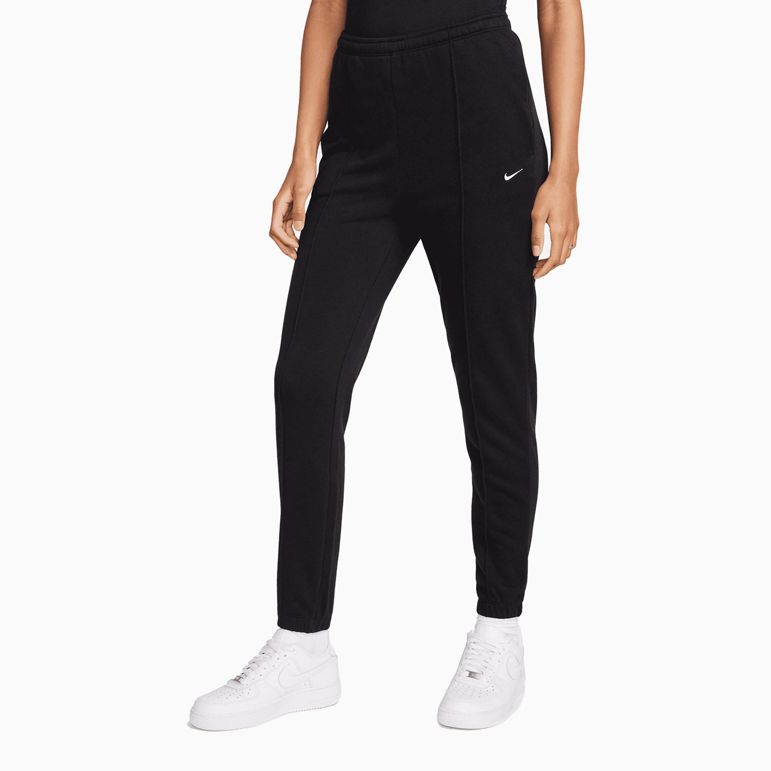 nike-womens-sportswear-chill-terry-outfit-fn2415-010-fn2434-010