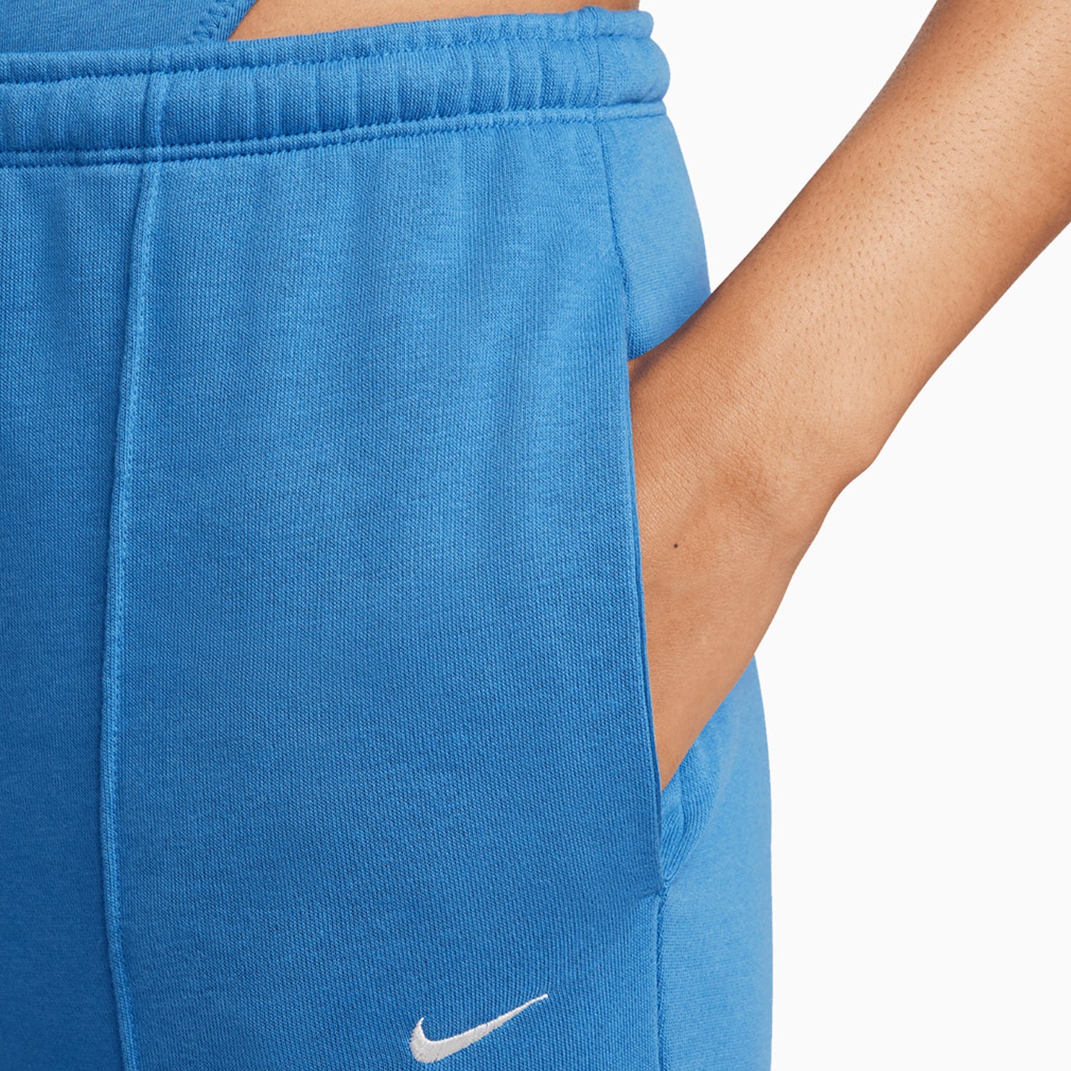 nike-womens-sportswear-chill-terry-outfit-fn2415-402