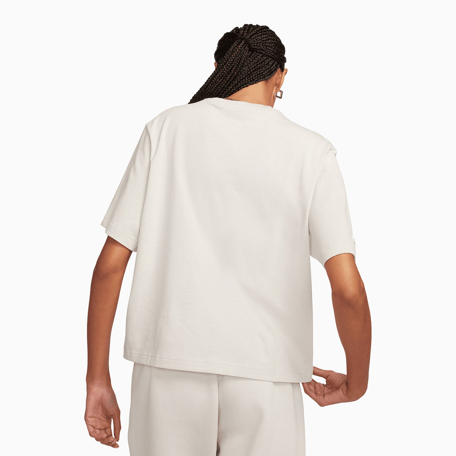 nike-womens-sportswear-classic-short-sleeve-t-shirt-fq6600-104