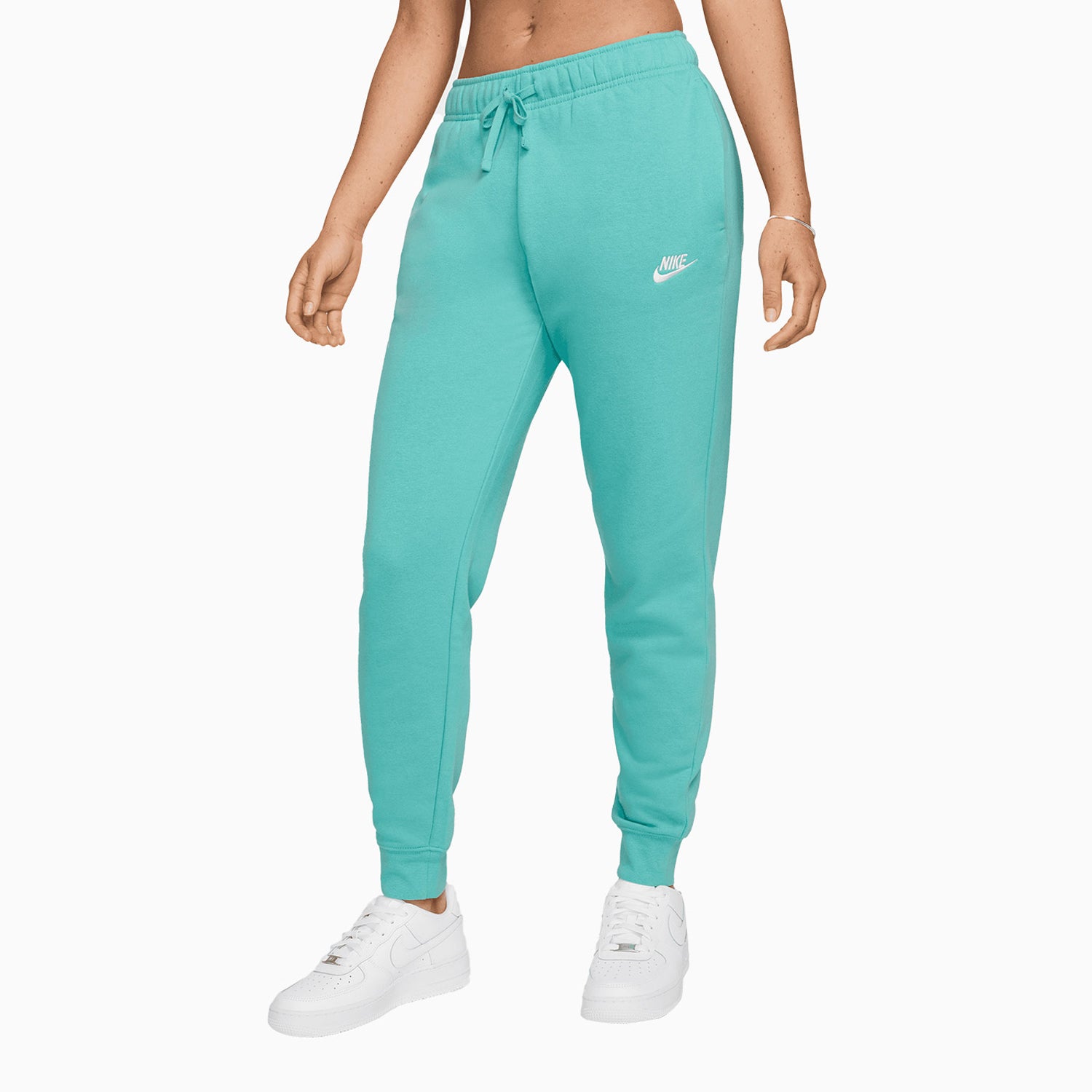 nike-womens-sportswear-club-fleece-outfit-dq5793-300-dq5191-300
