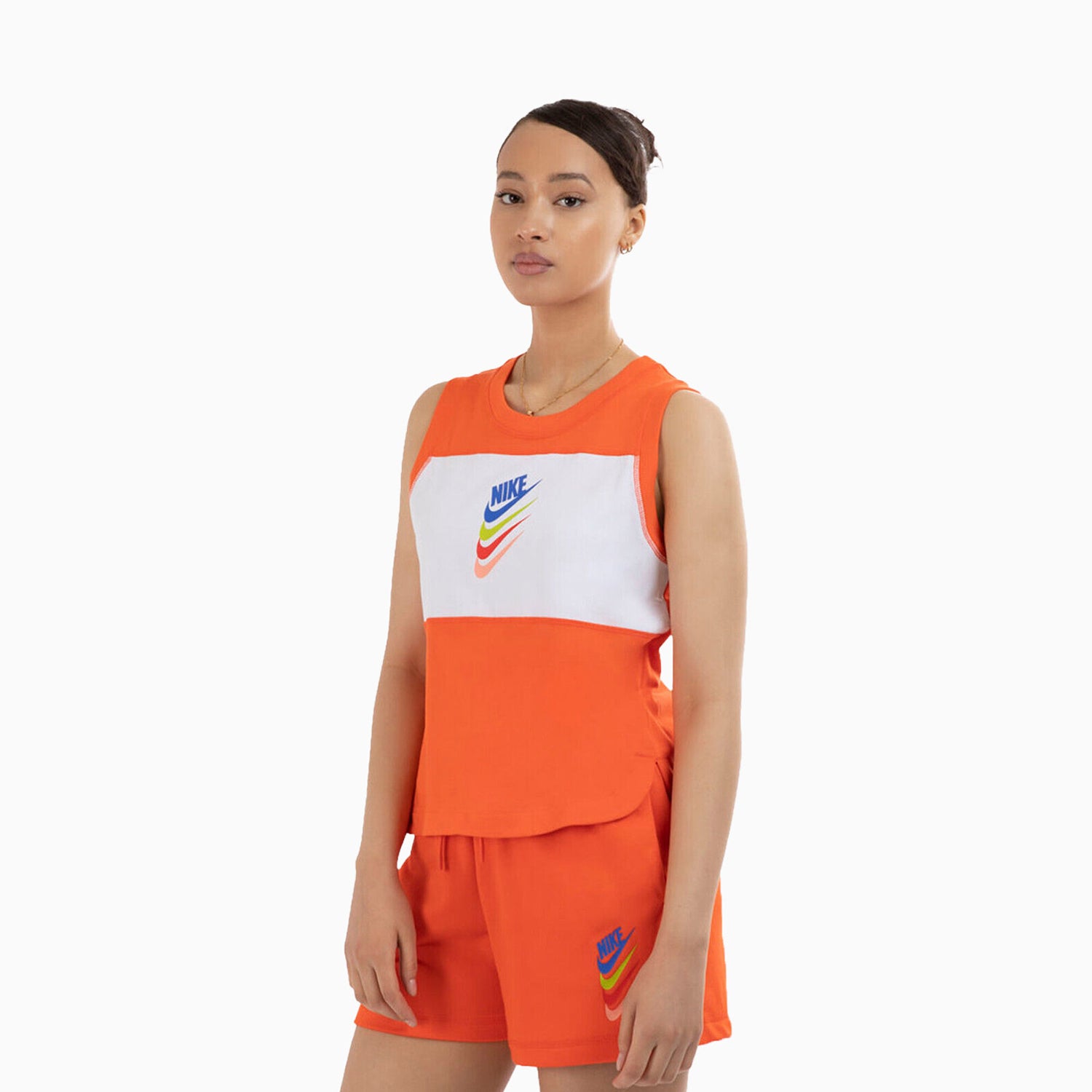 nike-womens-sportswear-dna-sport-outfit-dm6754-817-dn2220-817
