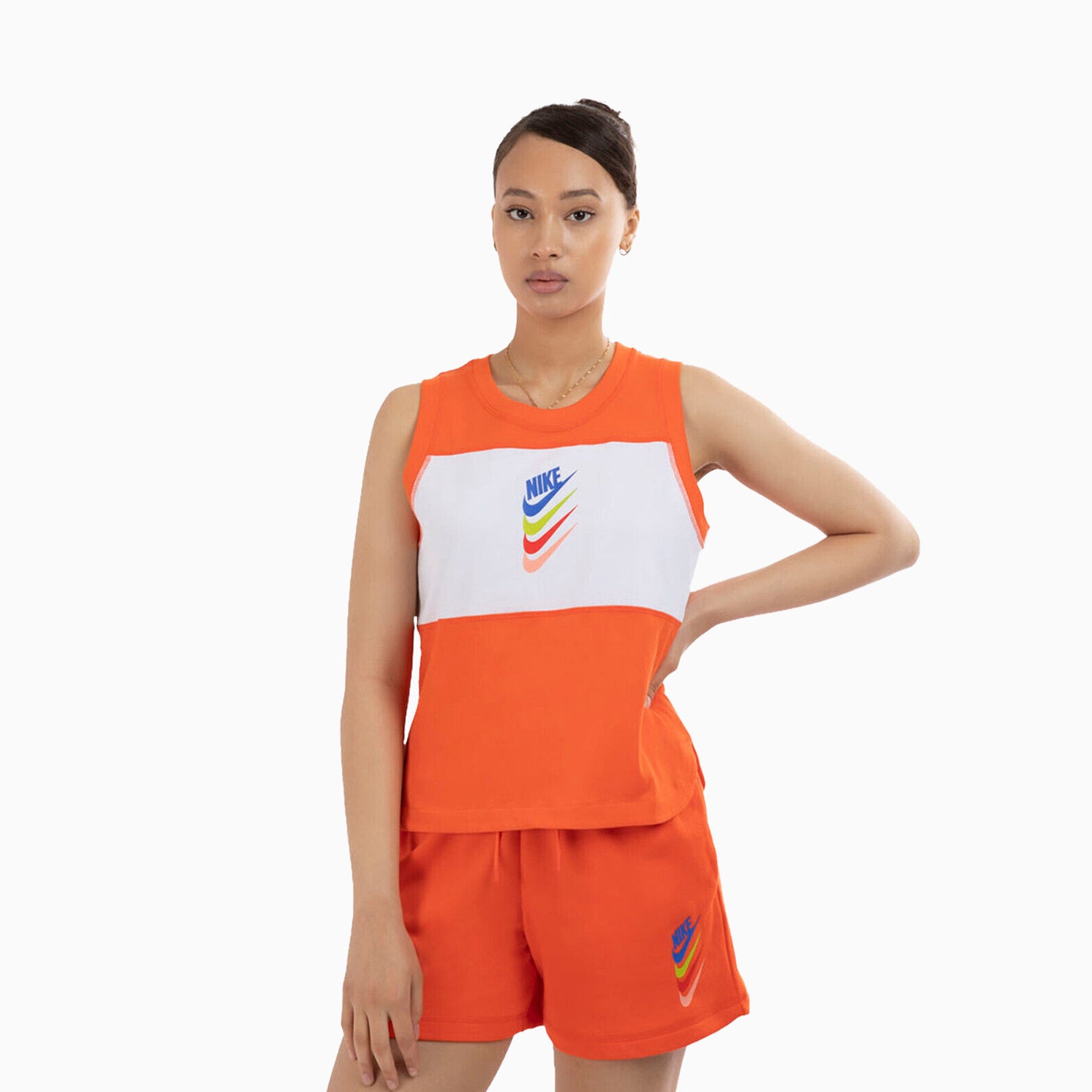 nike-womens-sportswear-dna-sport-outfit-dm6754-817-dn2220-817