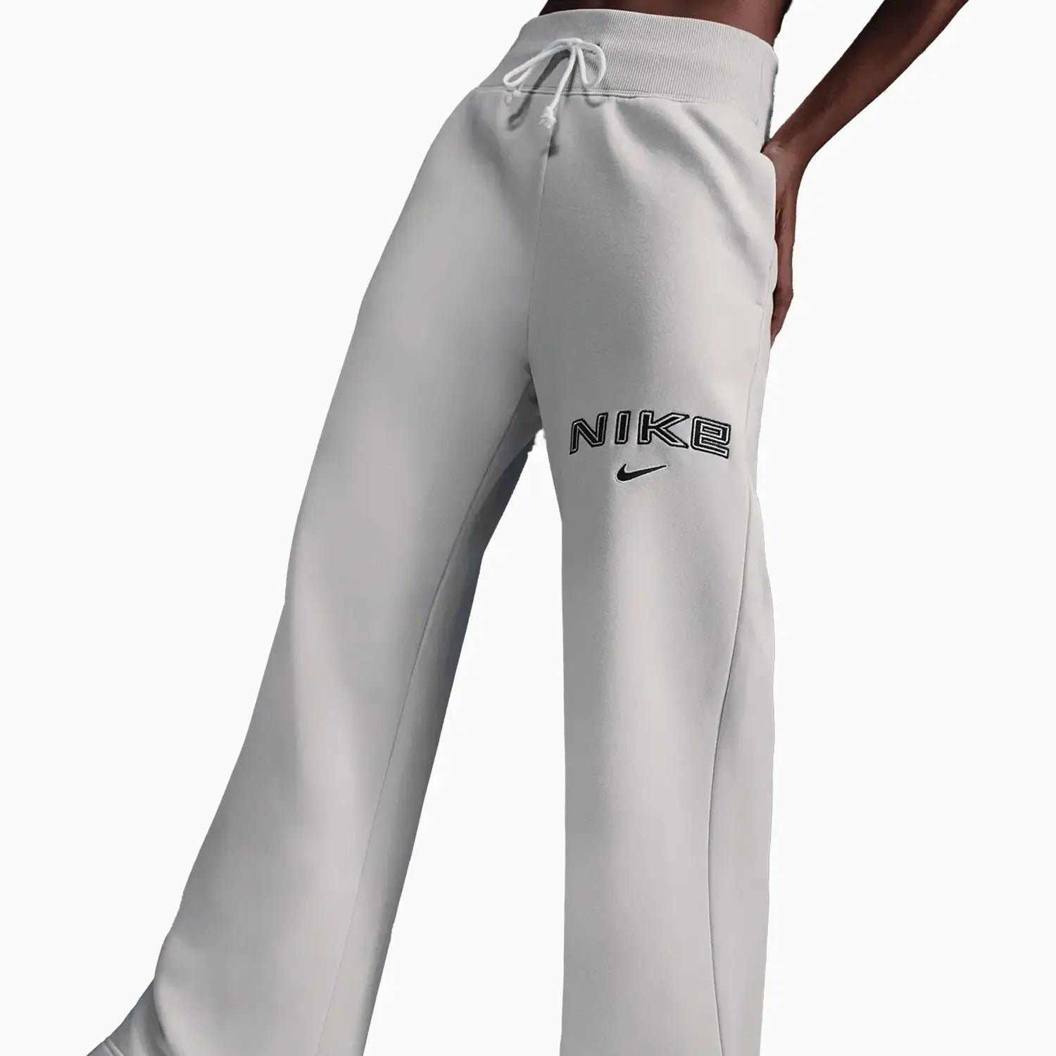 nike-womens-sportswear-phoenix-fleece-outfit-fv7674-104-fv7684-104