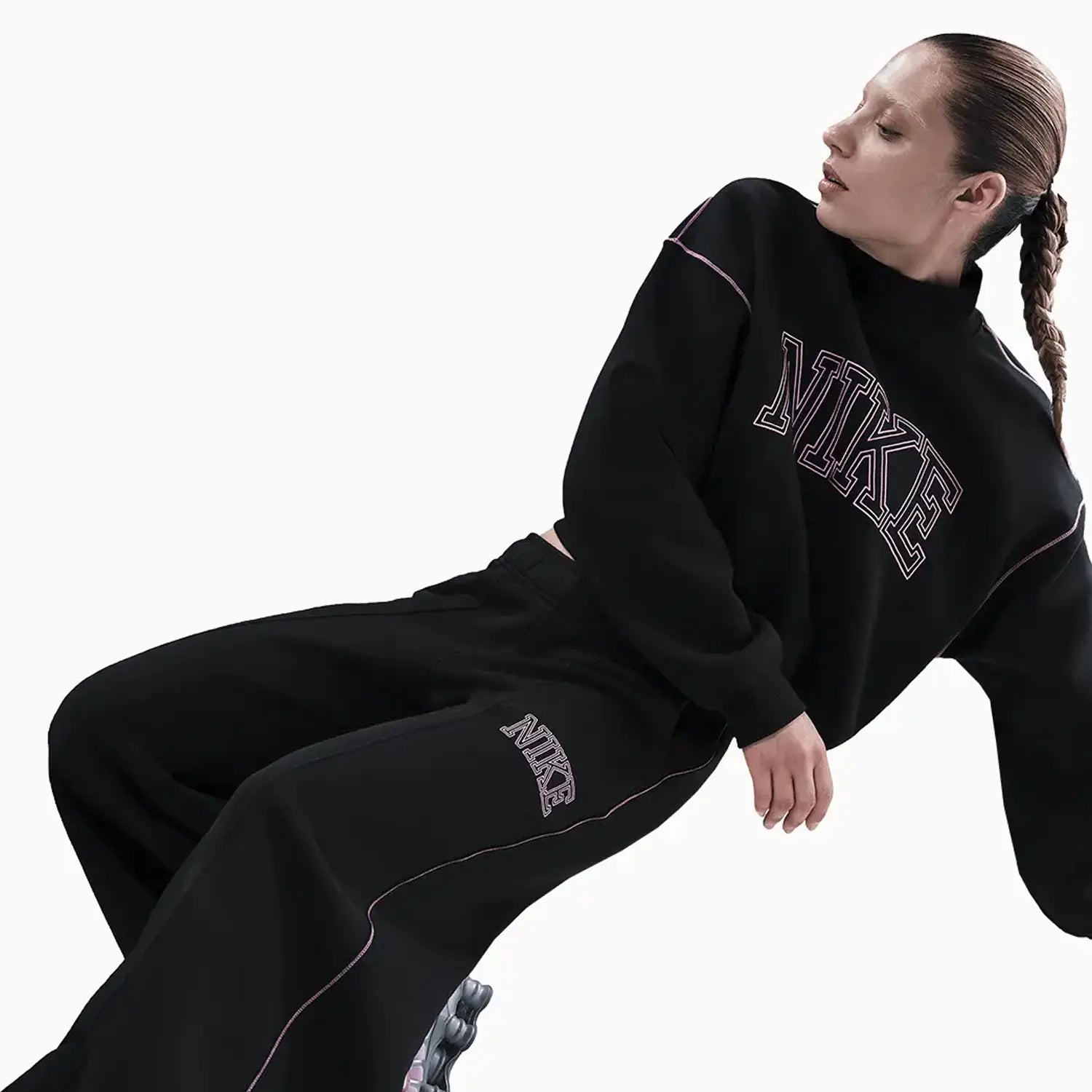 Women's Sportswear Phoenix Fleece Outfit