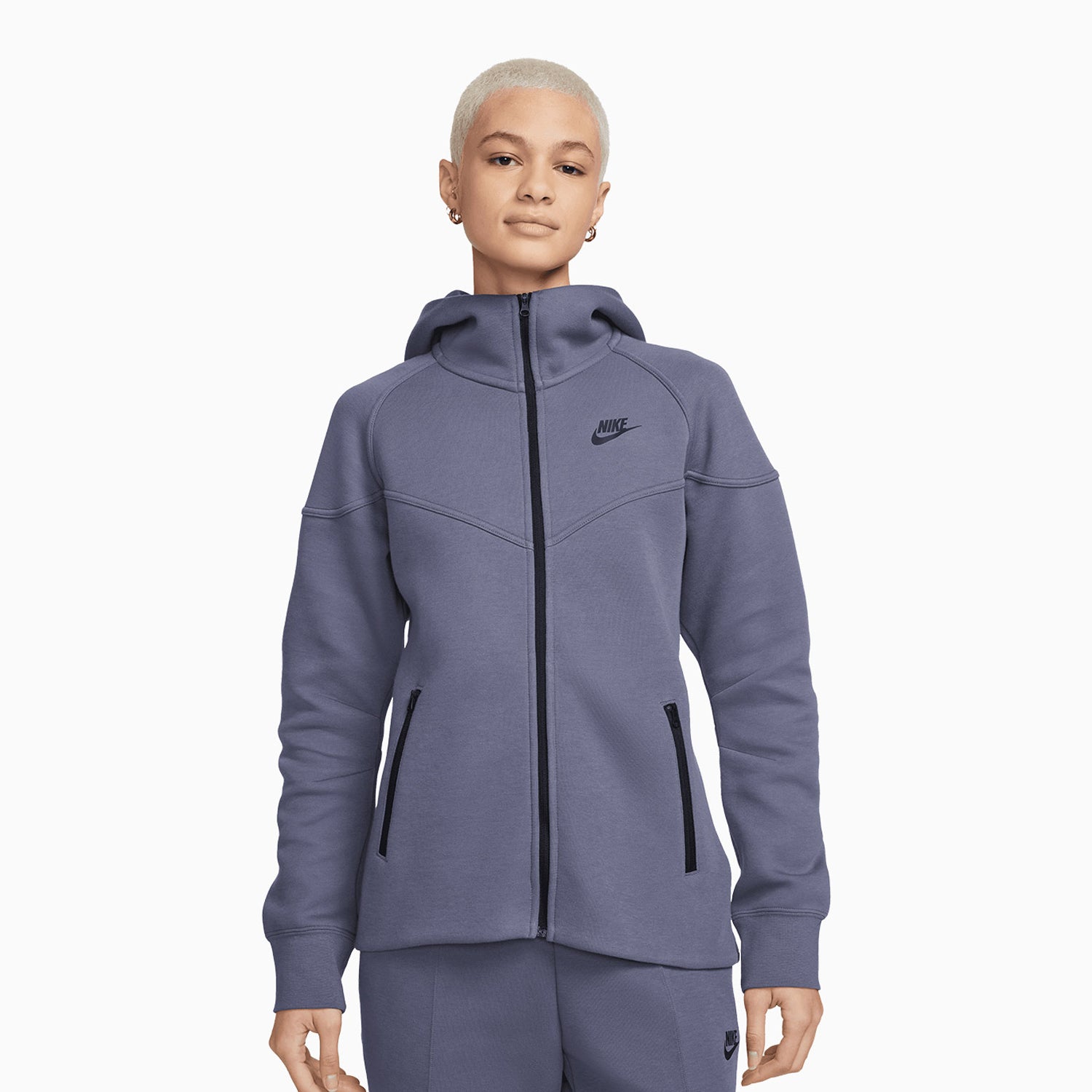 nike-womens-sportswear-tech-fleece-windrunner-tracksuit-fb8338-003-fb8330-003