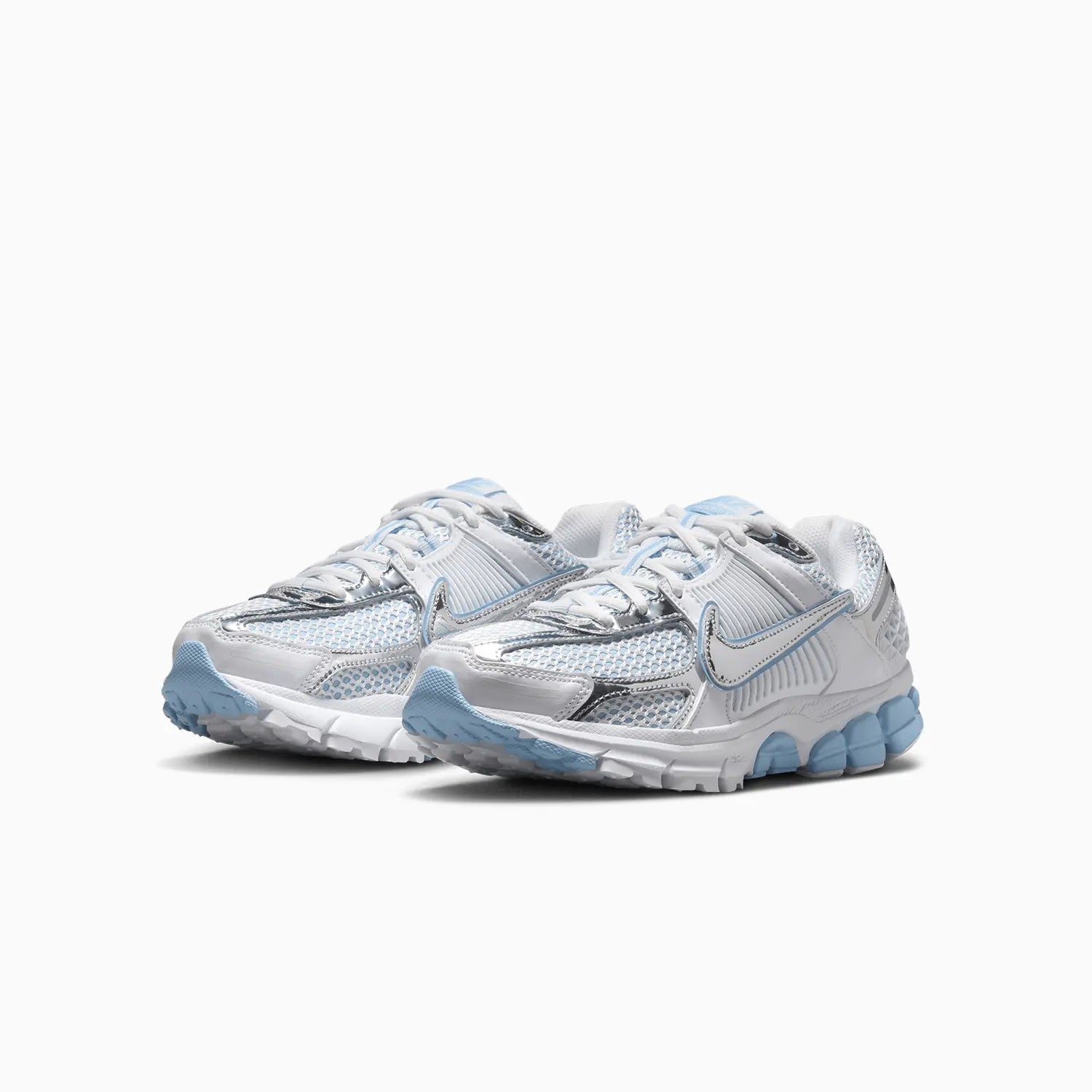 Women's Zoom Vomero 5 "Aluminum" Nike - Tops and Bottoms USA