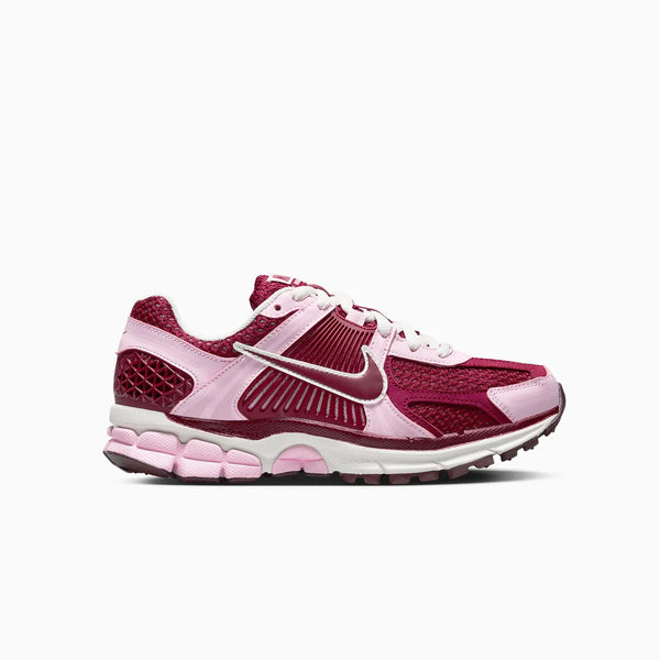 Nike Women's Zoom Vomero 5 