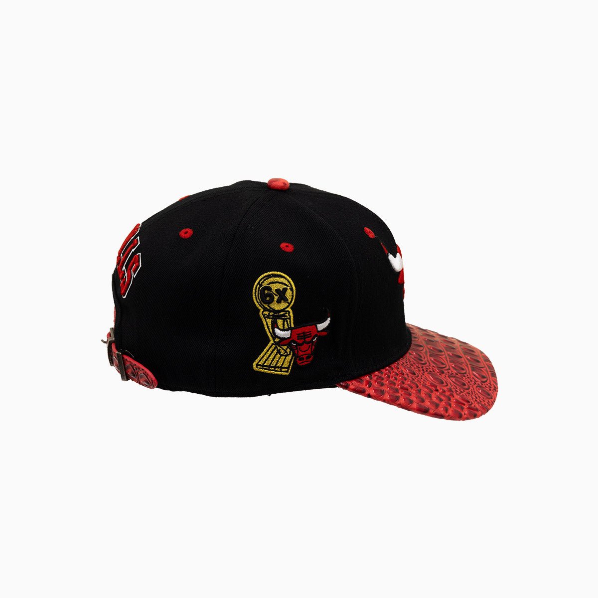 Pro Standard Chicago Bulls NBA Leather Snapback Hat