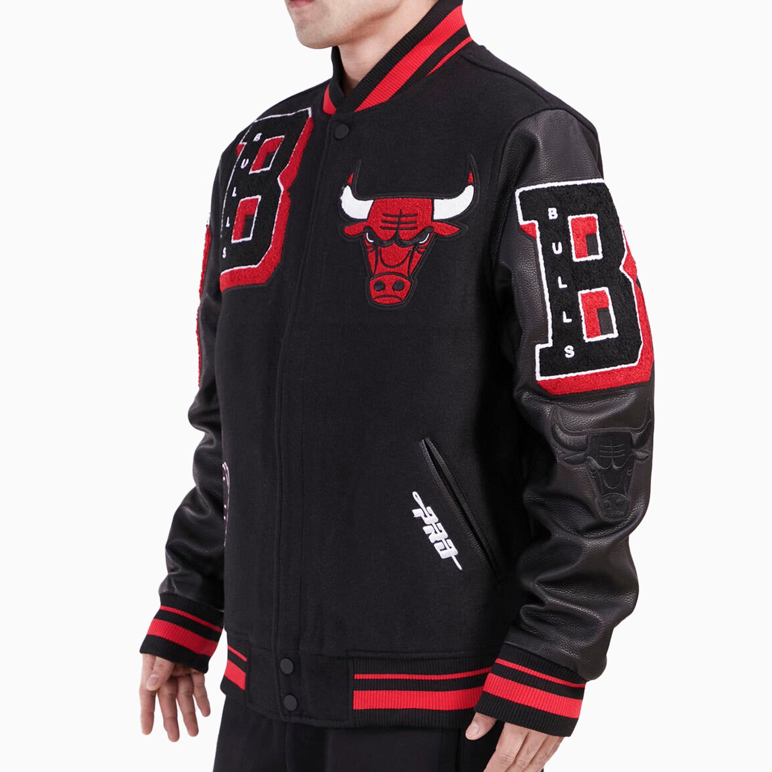 pro-standard-mens-chicago-bulls-logo-nba-varsity-jacket-bcb6515750-brk