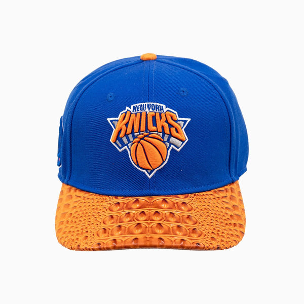 Pro Standard New York Knicks NBA Leather Visor Wool Snapback Hat