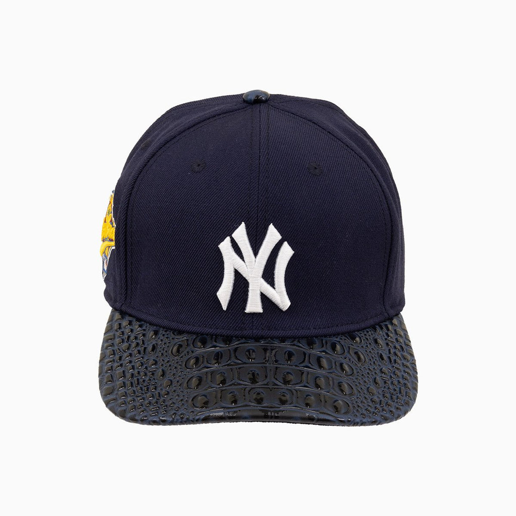 Pro Standard Men's New York Yankees MLB Leather Visor Flatbrim