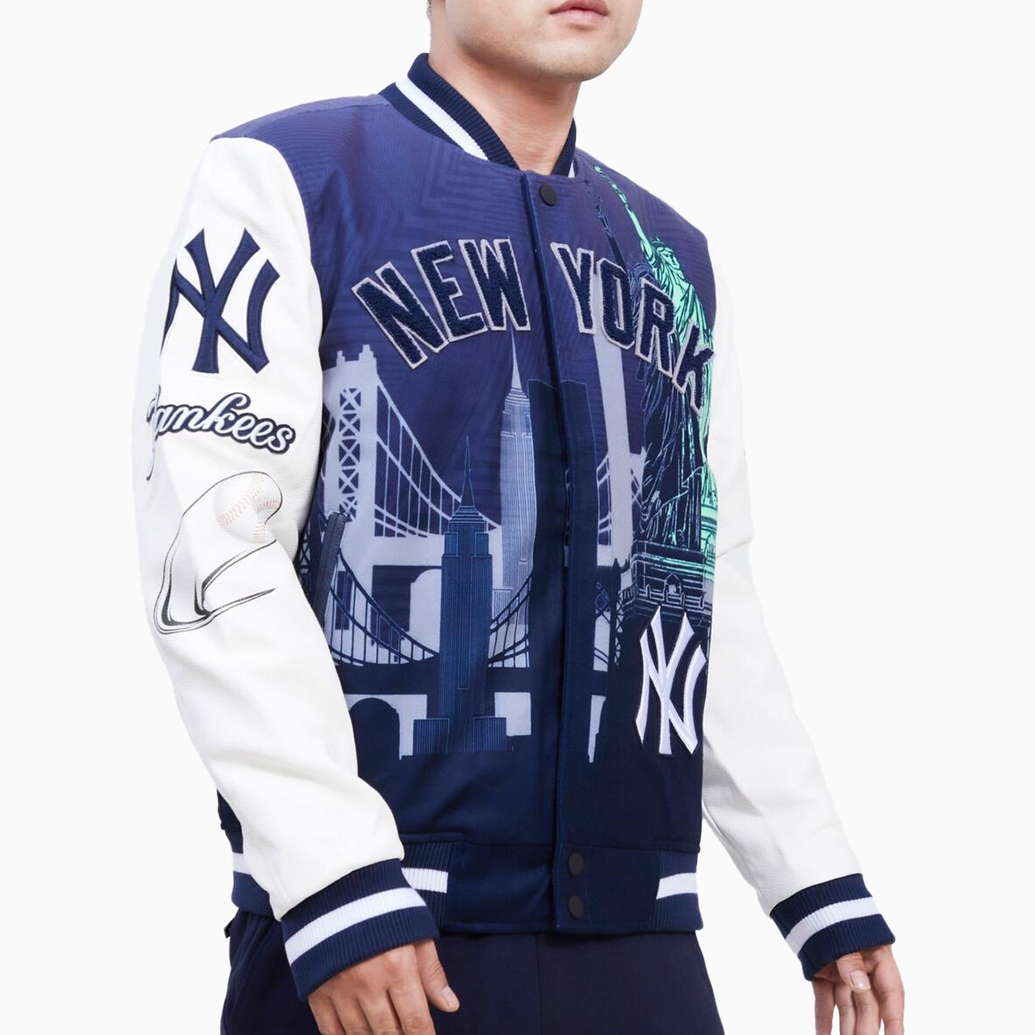 pro-standard-mens-new-york-yankees-remix-varsity-jacket-mlb-lny632067-wht