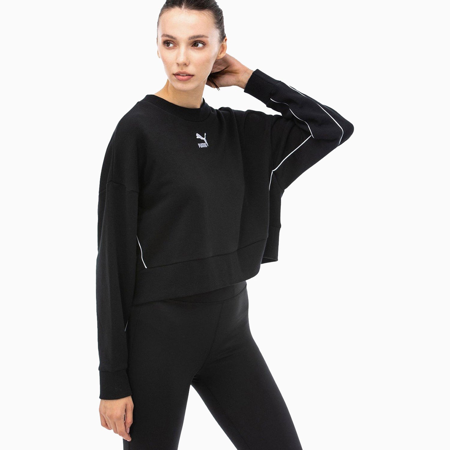 puma-womens-classics-cropped-crew-597637-01