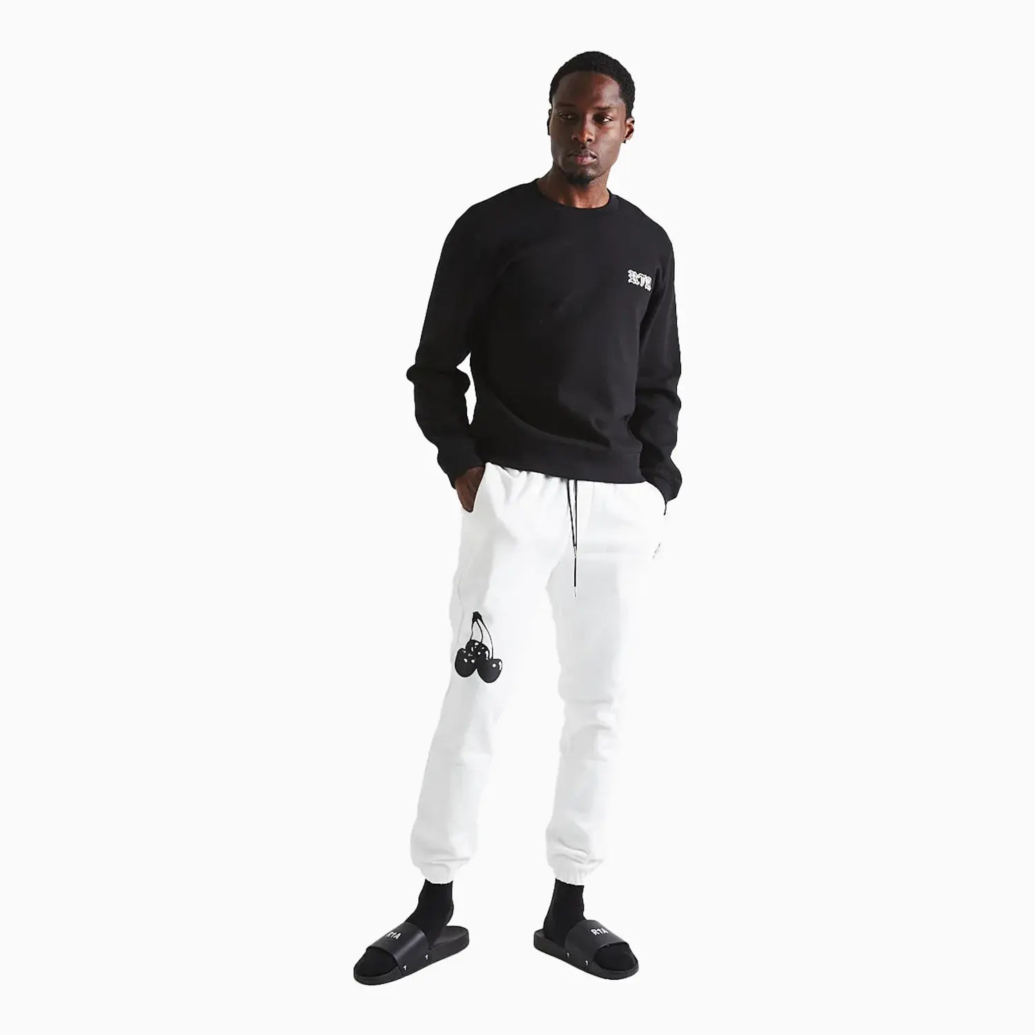  rta-mens-charles-rta-black-gothic-sweatshirt-mf24k622-t1199blkgh
