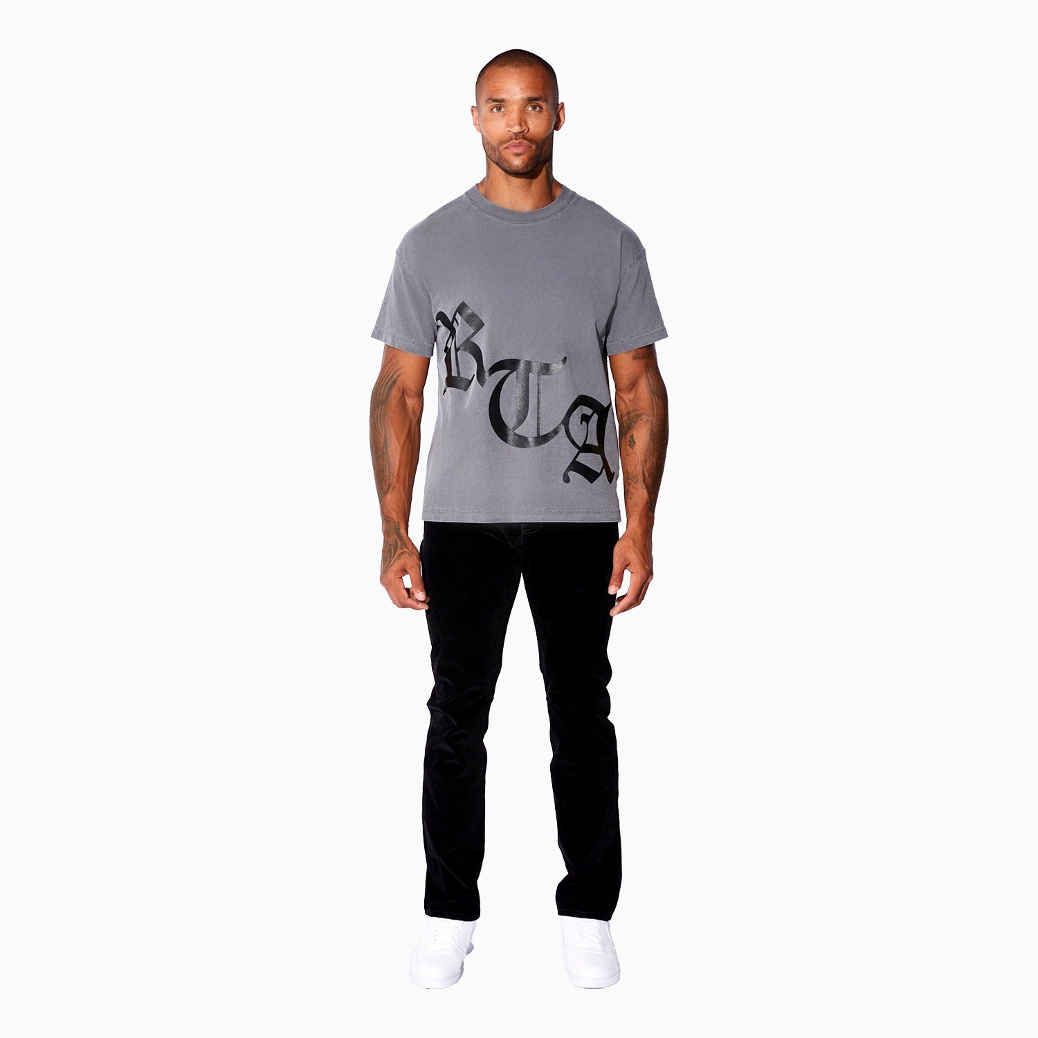 rta-mens-logo-short-sleeve-t-shirt-mu23k621-t1786bkroe