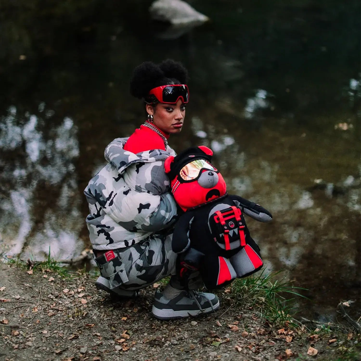 sprayground-sky-high-seekers-arctic-bear-backpack-b6827