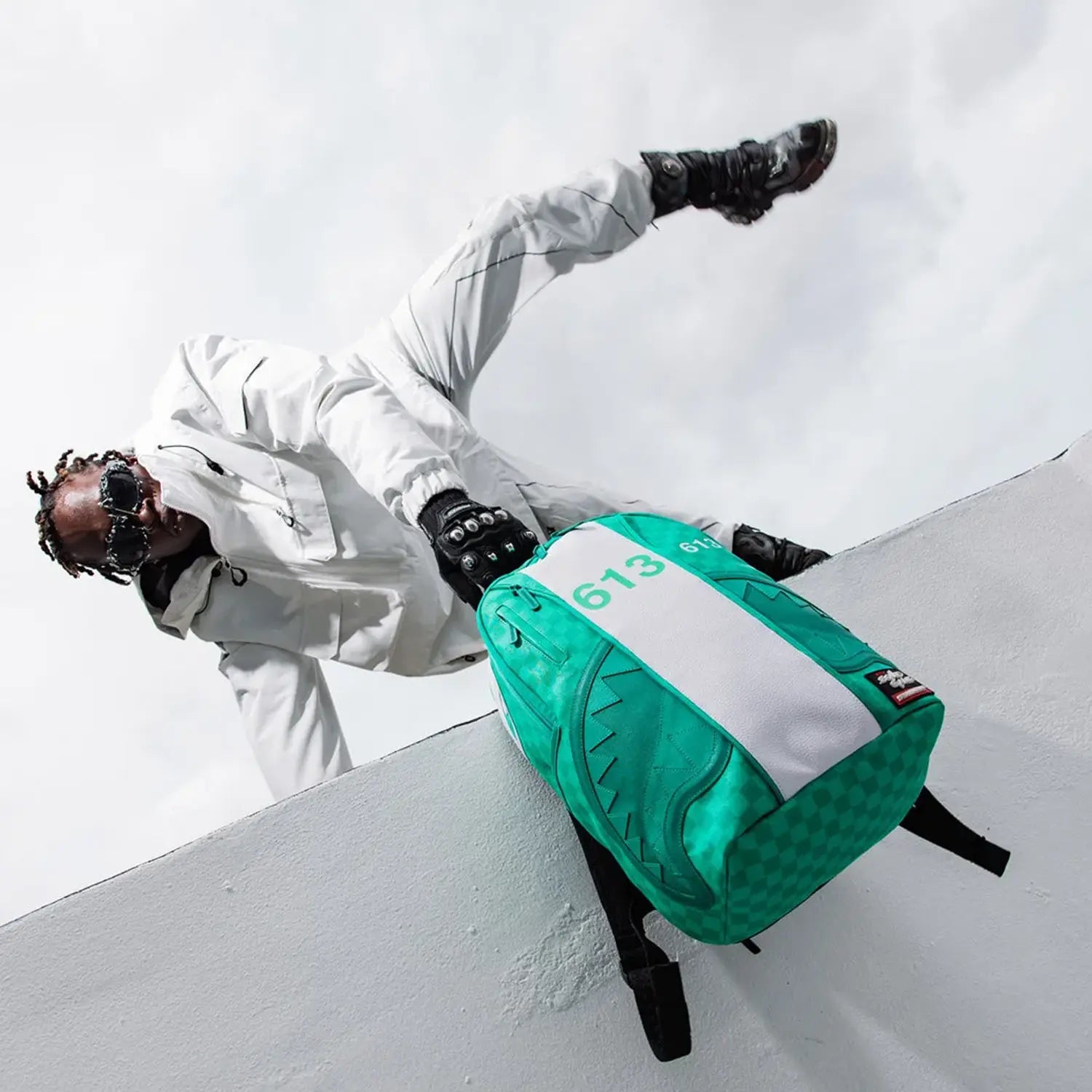 sprayground-squid-game-jump-suit-dlxsv-backpack-b7027_7