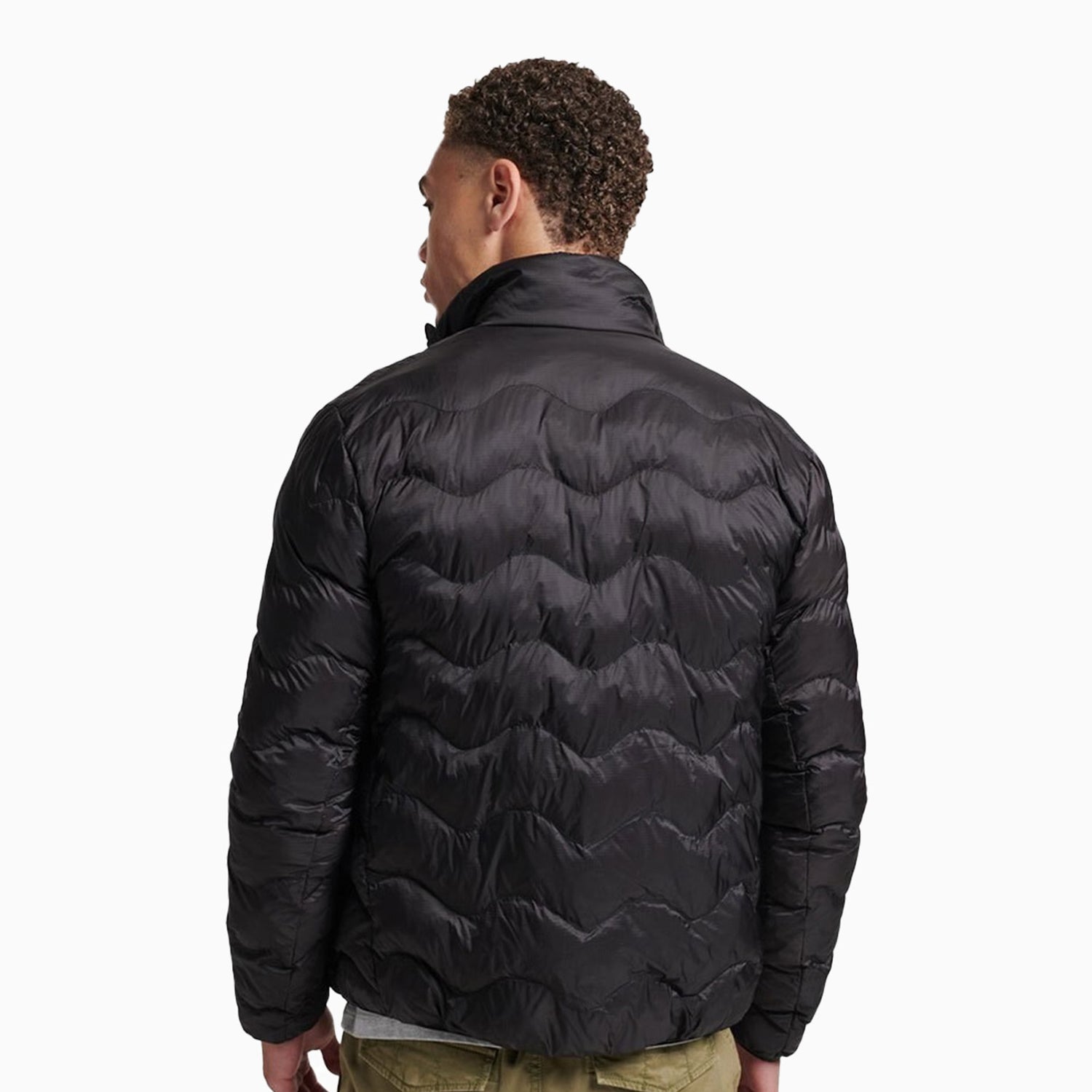 superdry-mens-short-quilted-light-puffer-jacket-m5011424a-12a