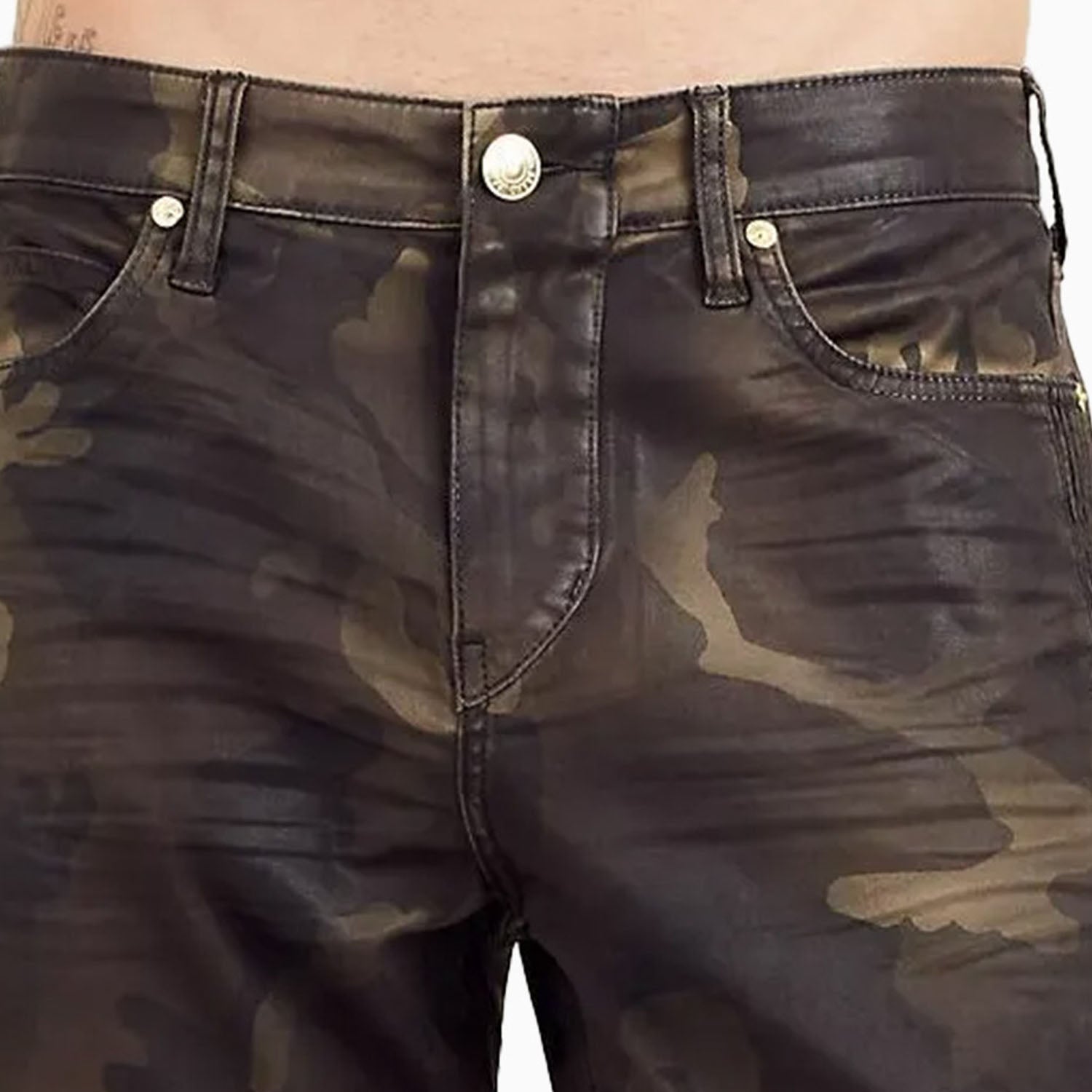 true-religion-mens-mid-rise-camouflage-print-denim-jean-pant-mdbag824q