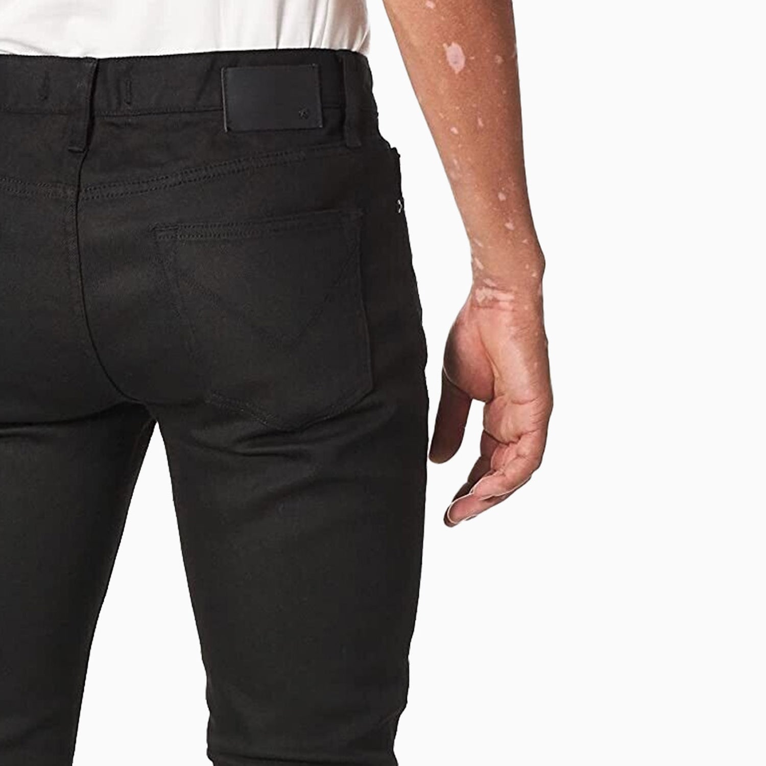 true-religion-mens-rocco-low-rise-relaxed-fit-skinny-leg-jean-pant-mdaj60n41c-drzb