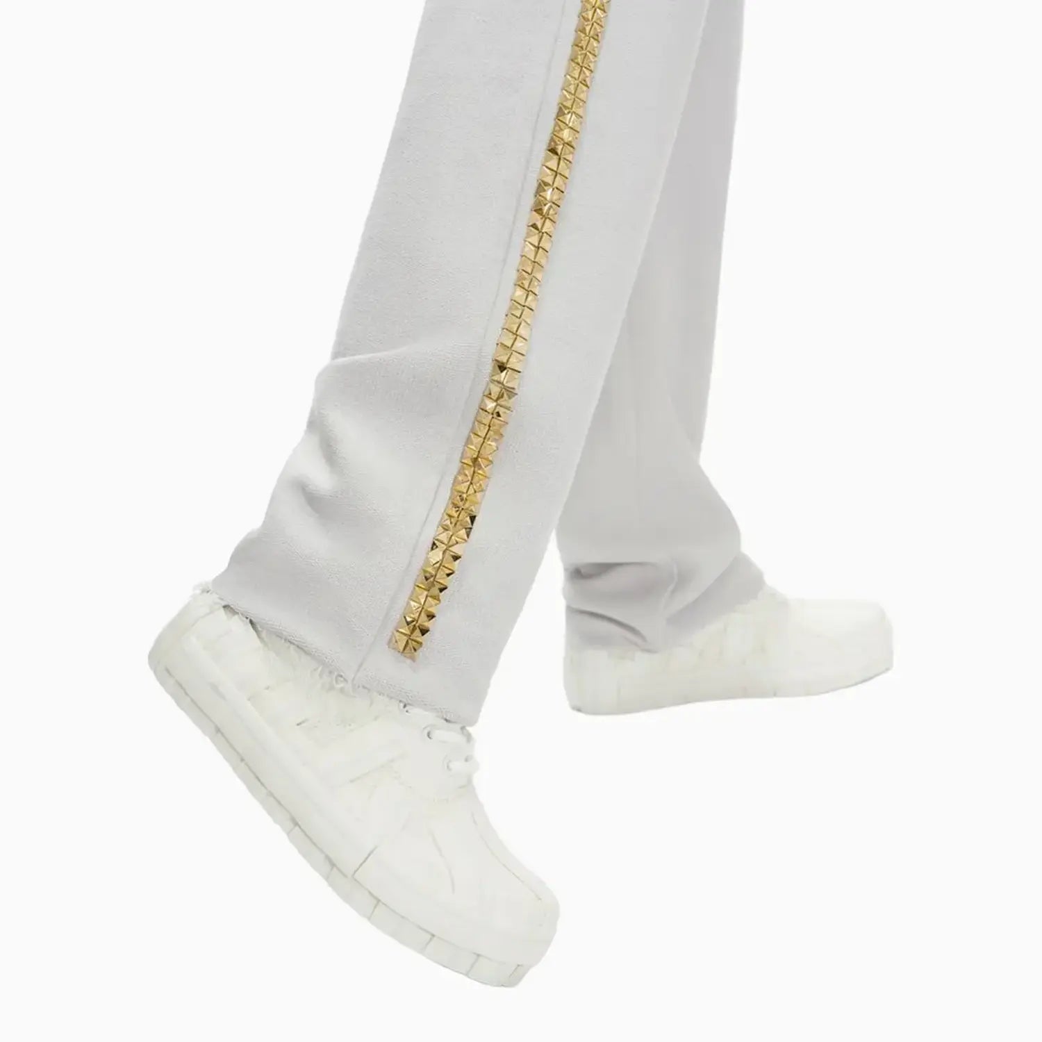 Men's Hand It Saturn Outfit