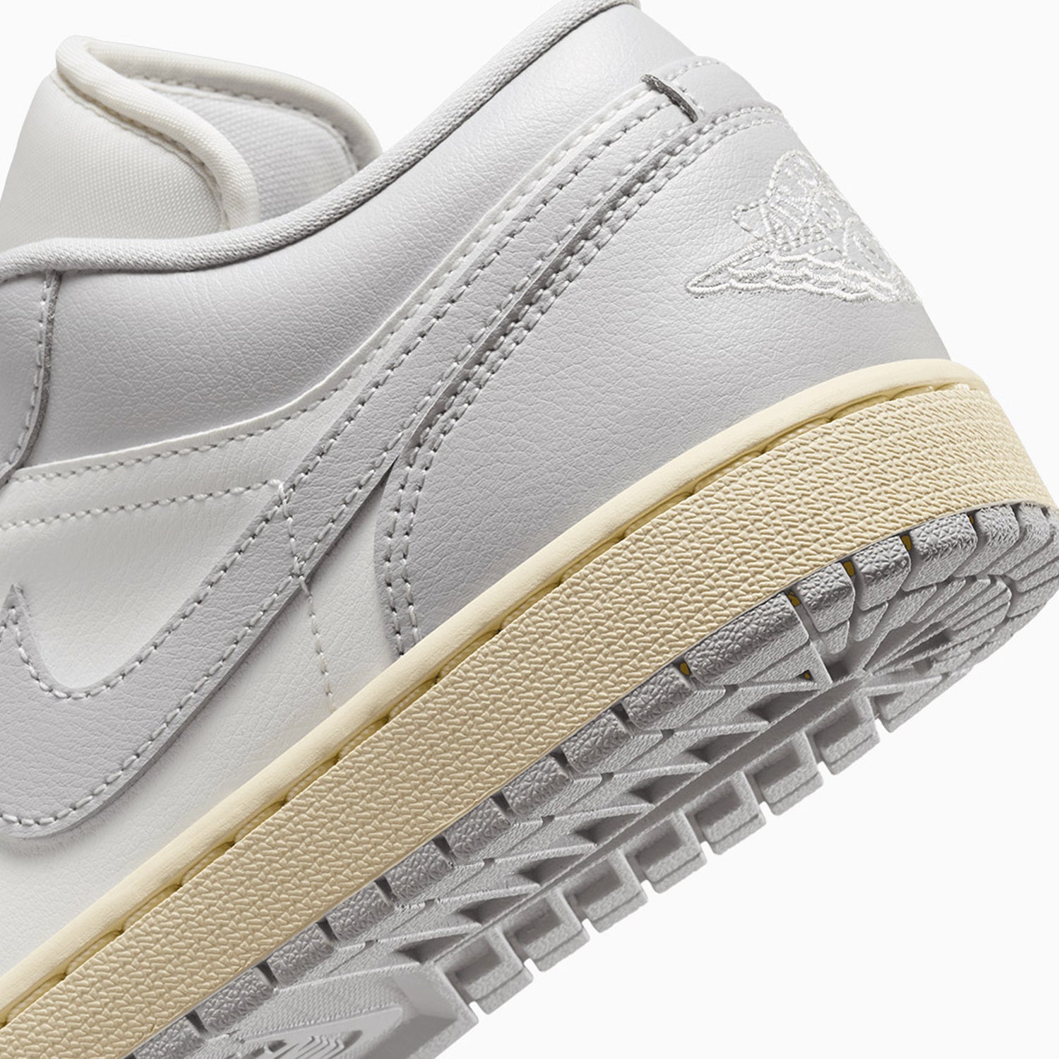 womens-air-jordan-1-low-light-grey-sail-shoes-dc0774-103