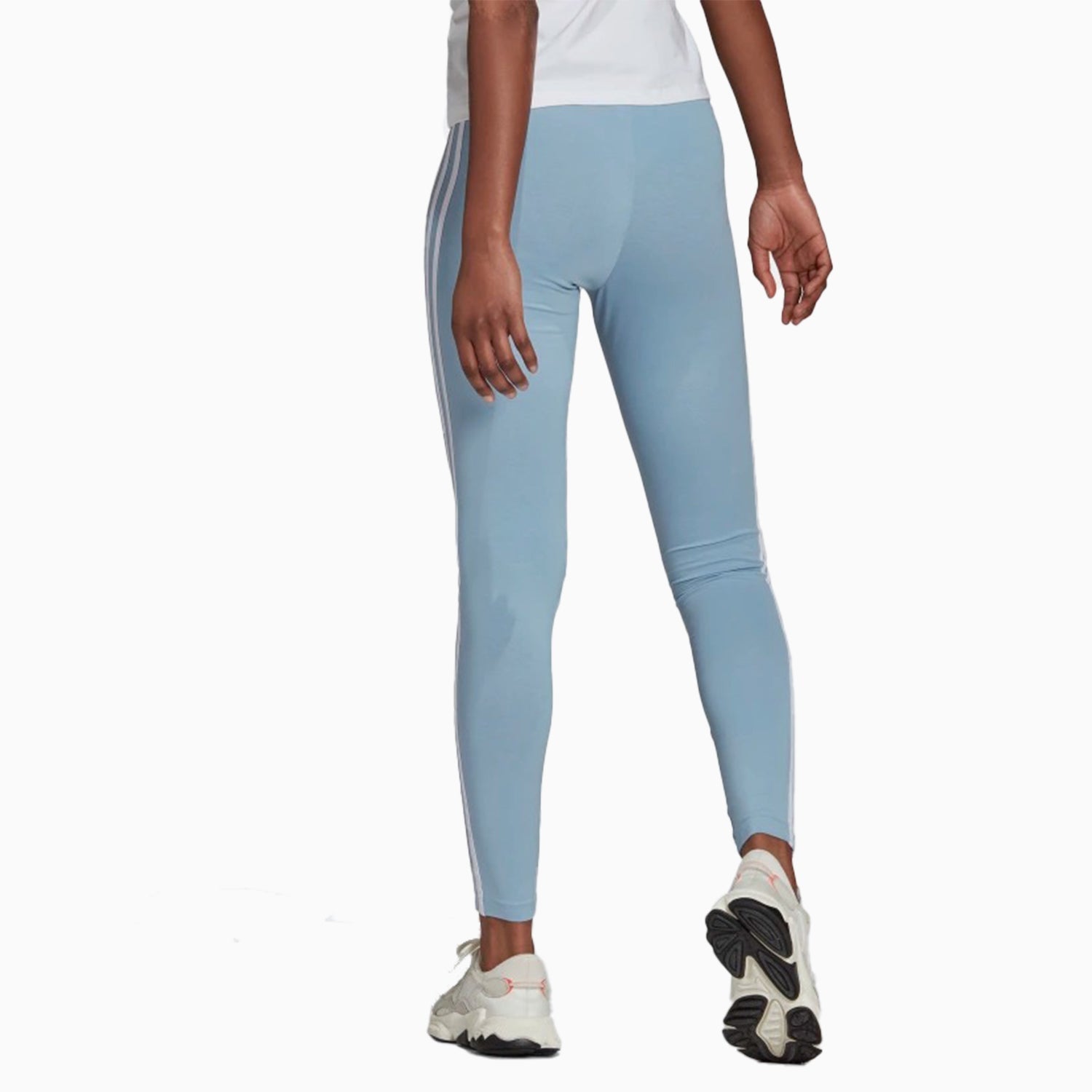 adidas-womens-adicolor-classics-3-stripes-legging-h09423
