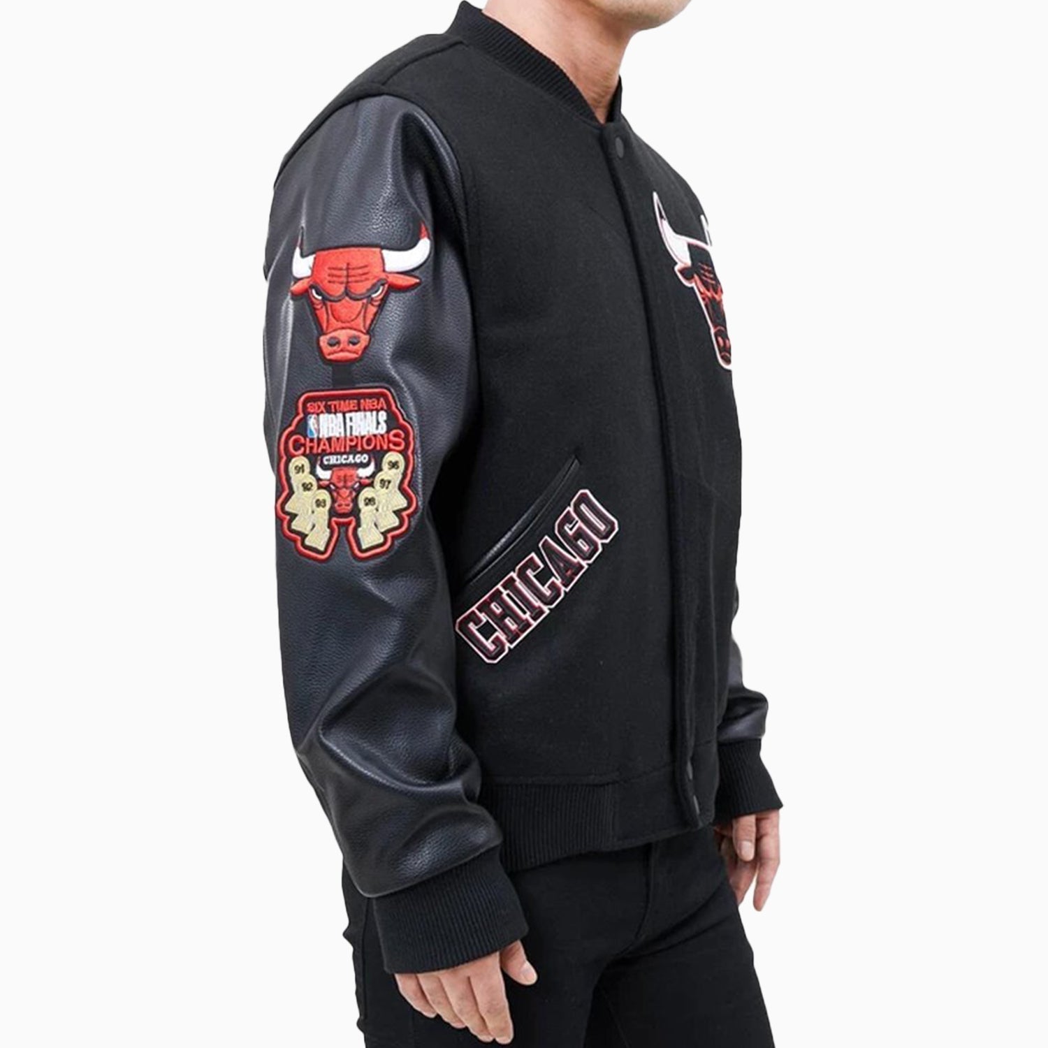 pro-standard-mens-chicago-bulls-logo-varsity-jacket-bcb651681-blk