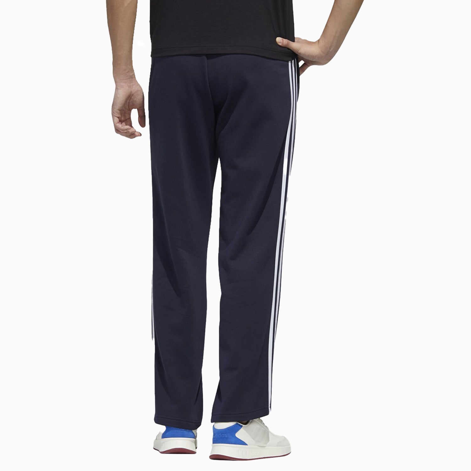 adidas-mens-essentials-3-stripes-jogging-pant-gd5475